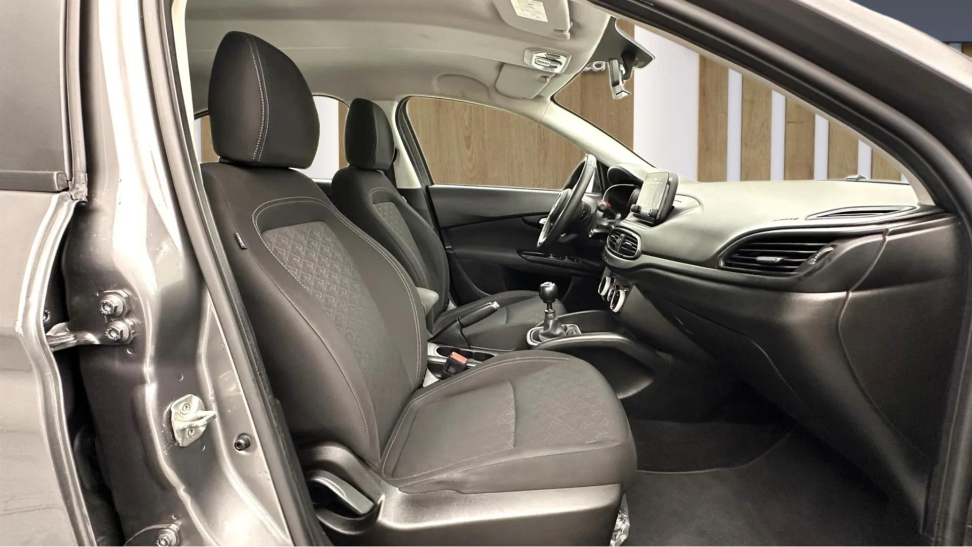 2023 FIAT EGEA CROSS  1.4 FIRE URBAN