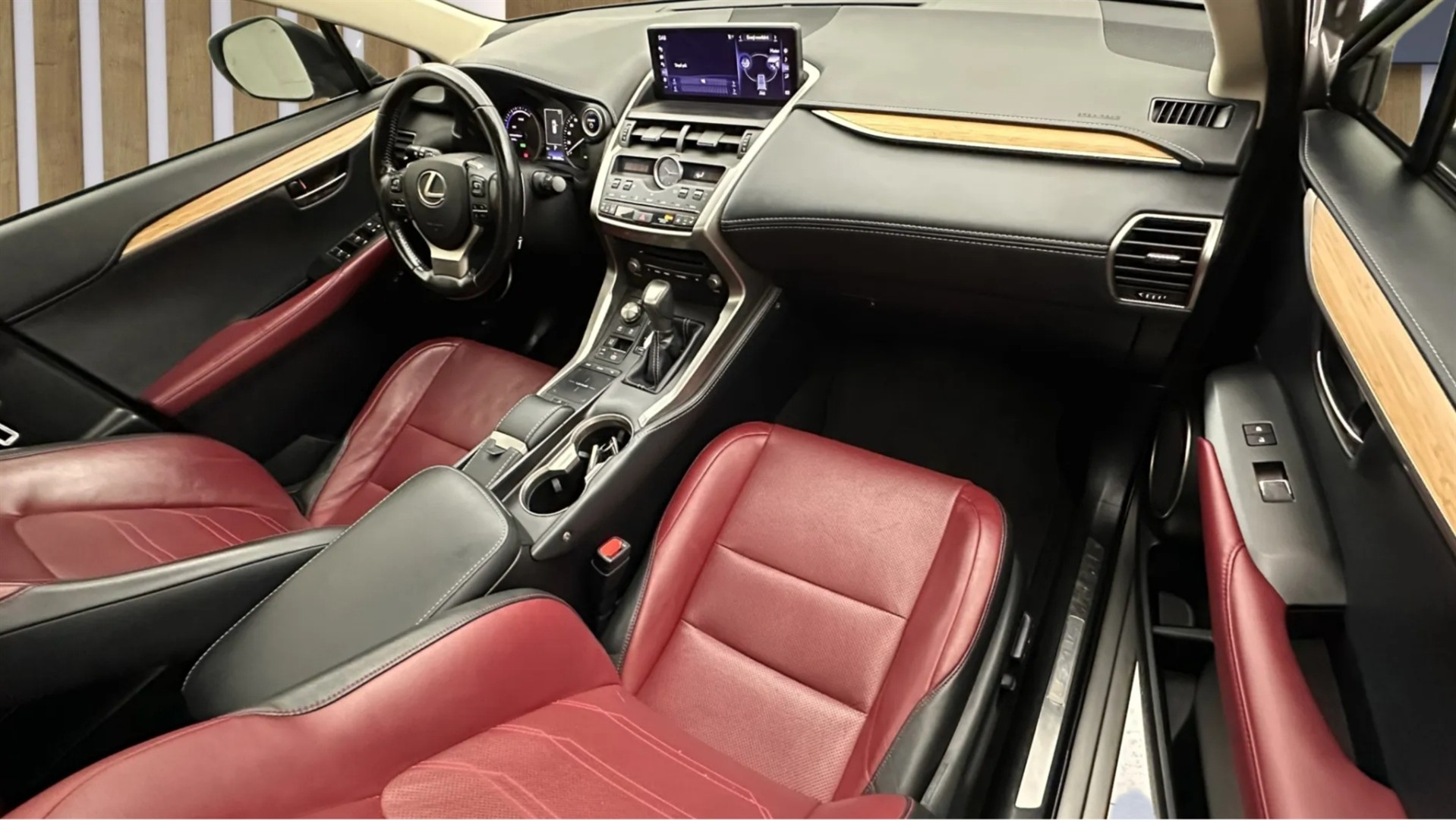 2020 LEXUS NX 300H 4X4 EXCLUSIVE E-CVT