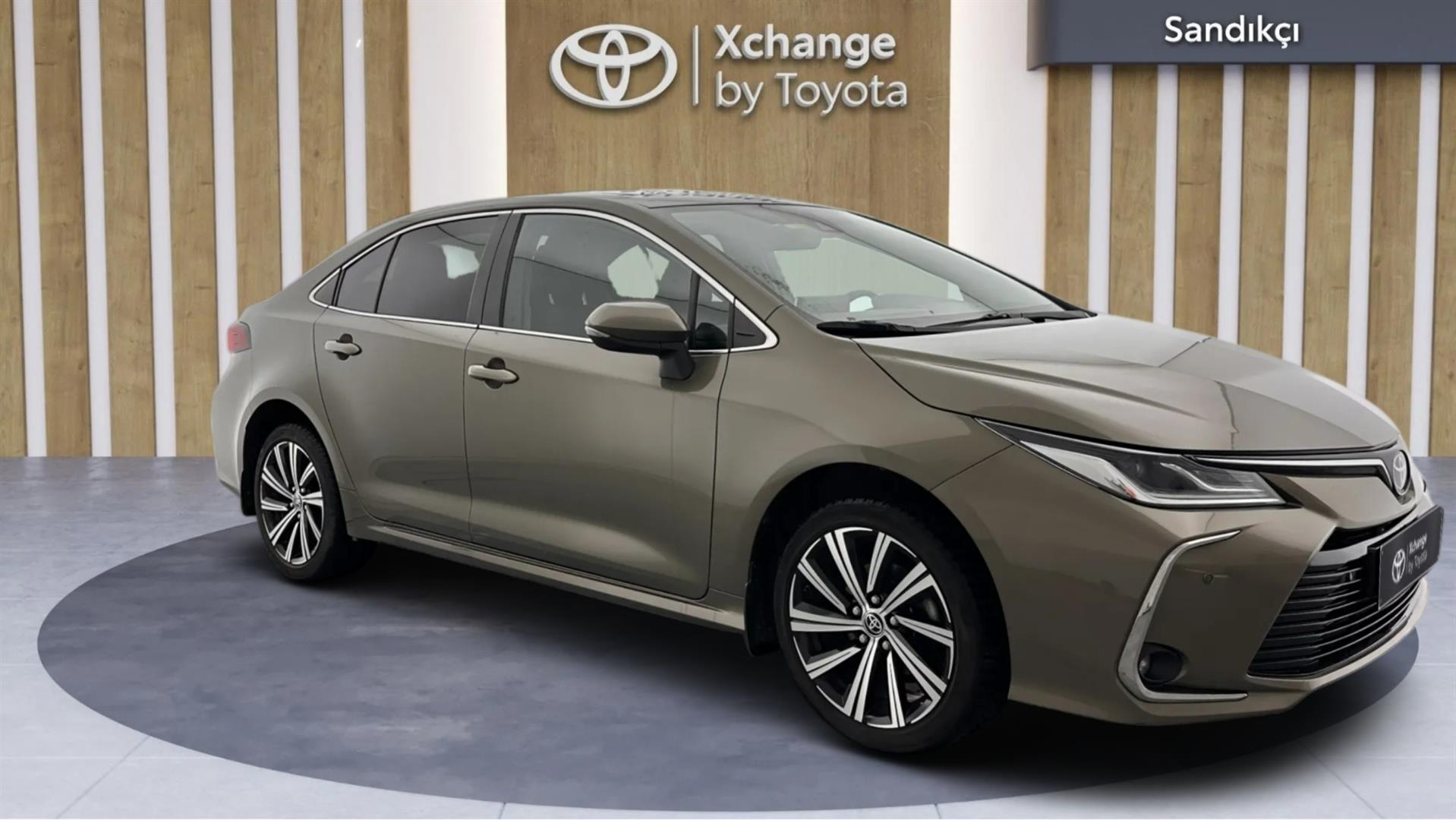 2022 TOYOTA COROLLA 1.8 HYBRID PASSION X-PACK