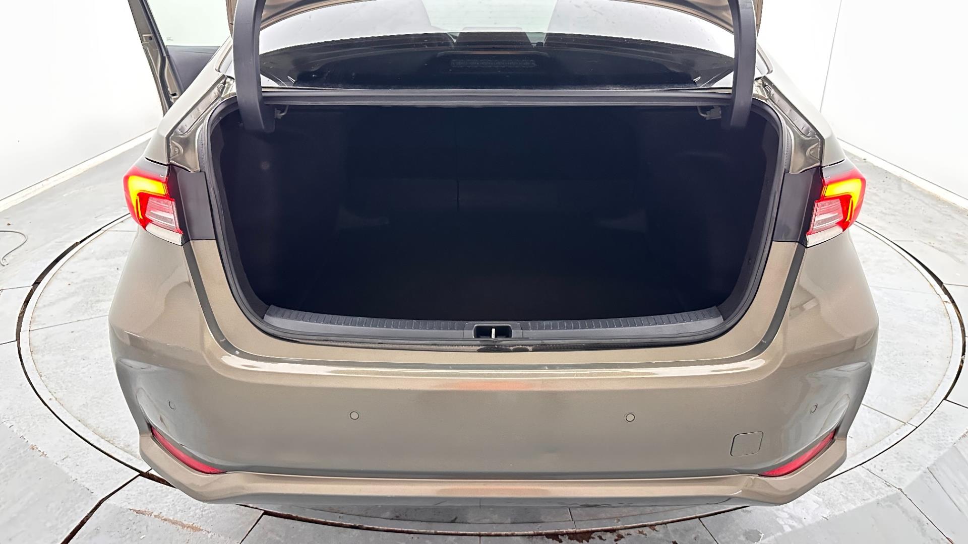 2022 TOYOTA COROLLA 1.8 HYBRID PASSION X-PACK