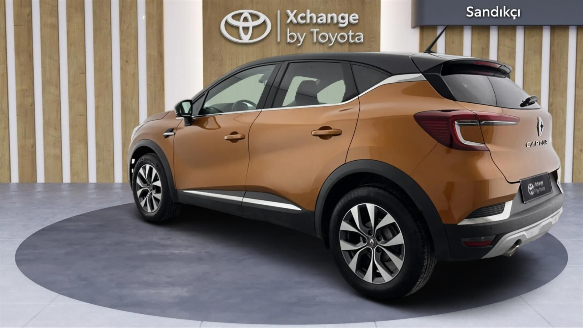 2020 RENAULT CAPTUR 1.3 TCE ICON EDC
