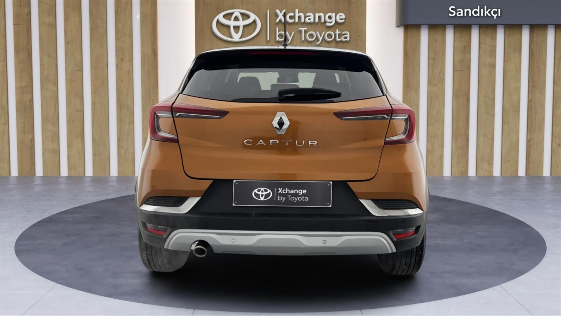 2020 RENAULT CAPTUR 1.3 TCE ICON EDC