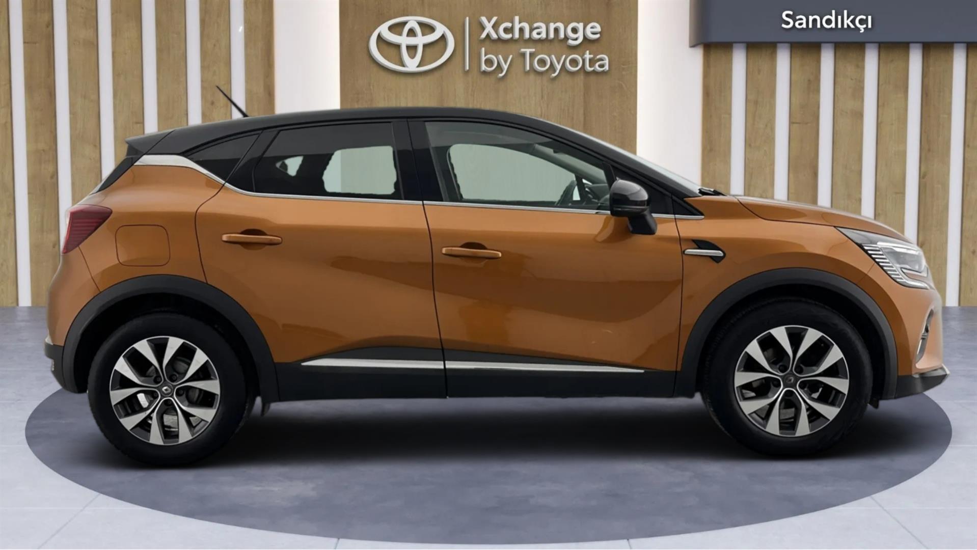 2020 RENAULT CAPTUR 1.3 TCE ICON EDC