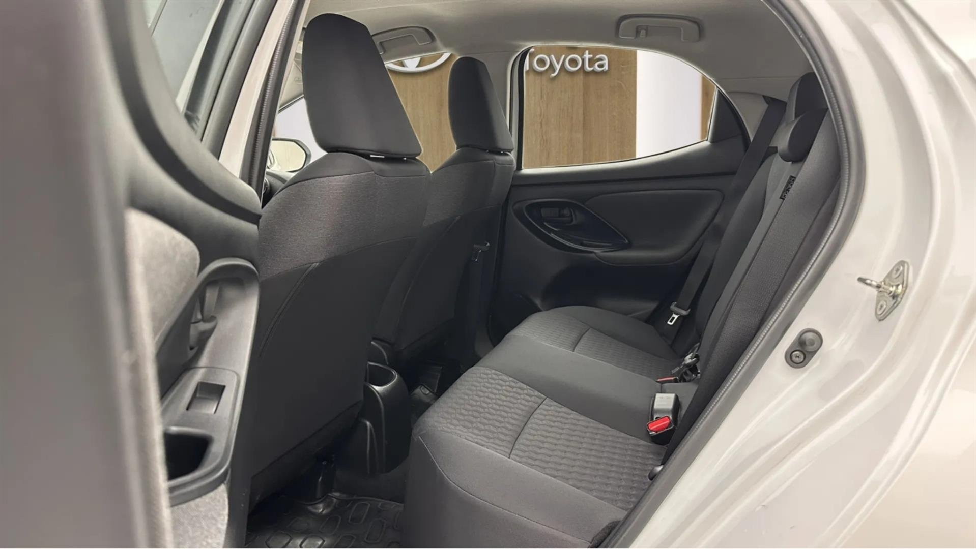 2021 TOYOTA YARIS 1.5 DREAM MULTIDRIVE S