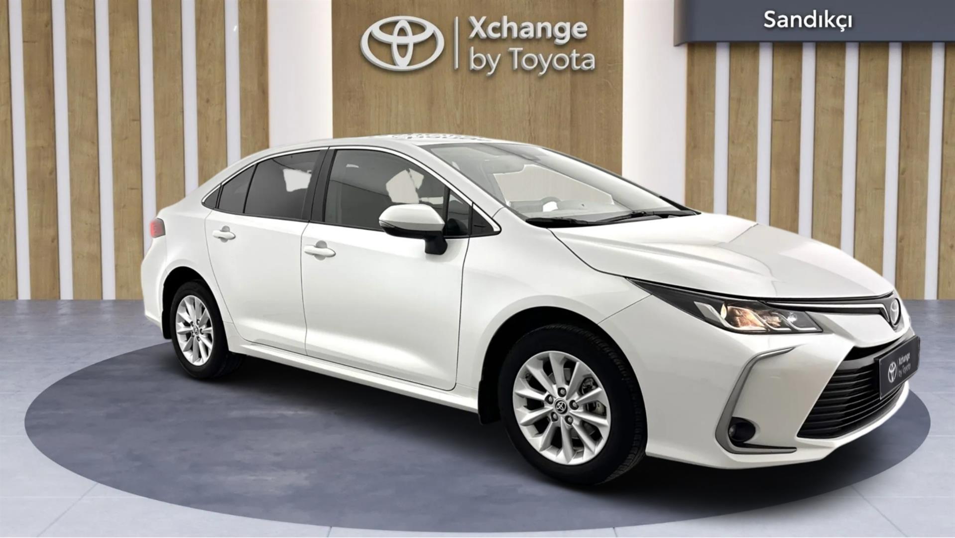 2022 TOYOTA COROLLA 1.8 HYBRID FLAME E-CVT