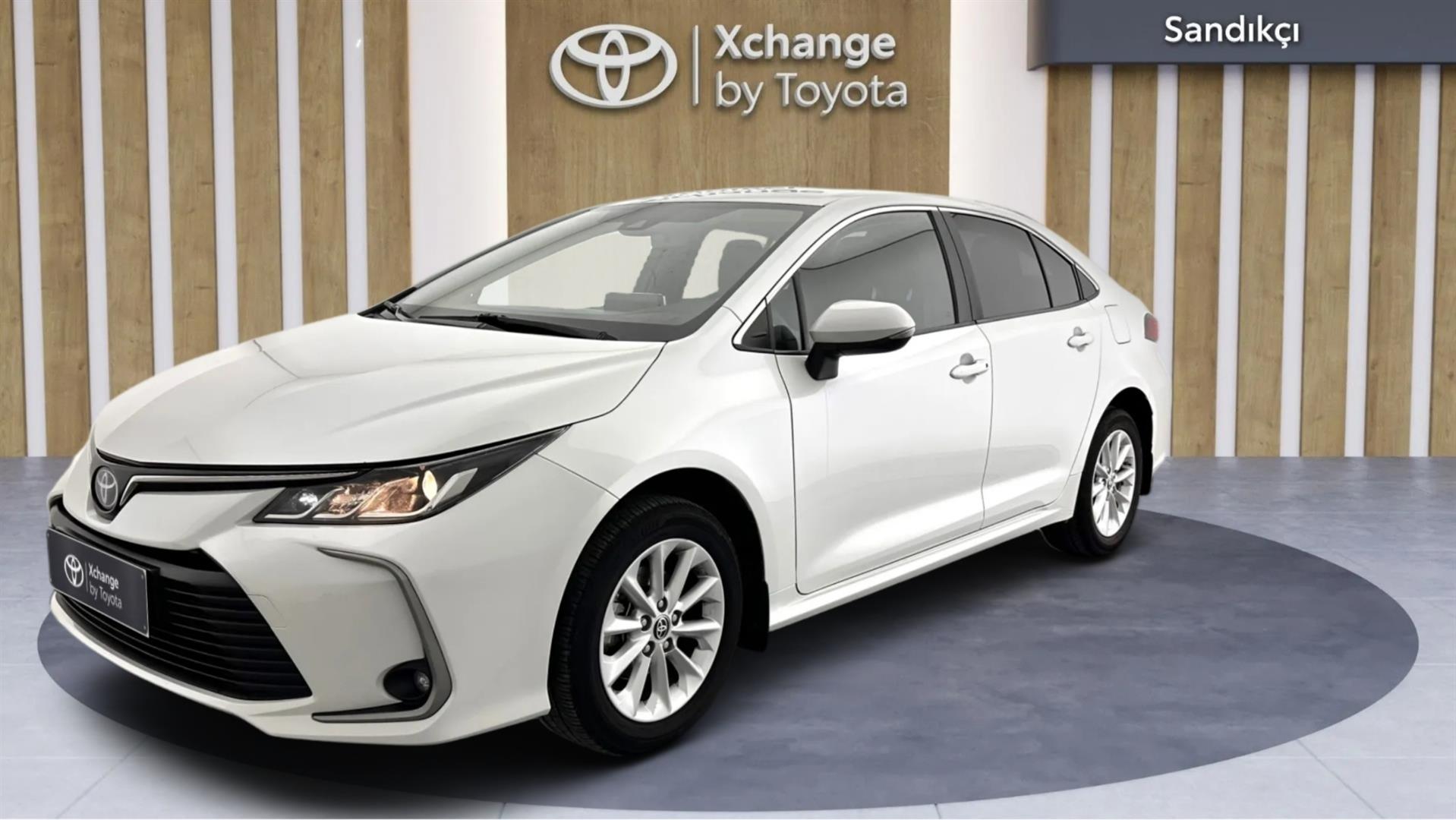 2022 TOYOTA COROLLA 1.8 HYBRID FLAME E-CVT
