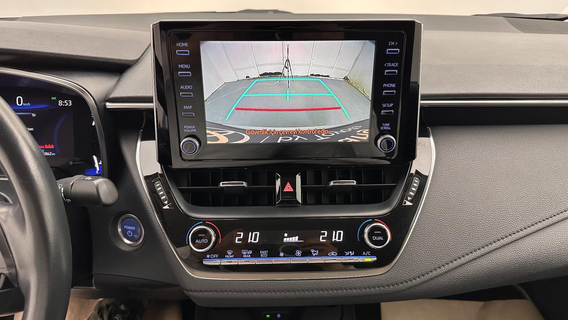 2022 TOYOTA COROLLA 1.8 HYBRID FLAME E-CVT