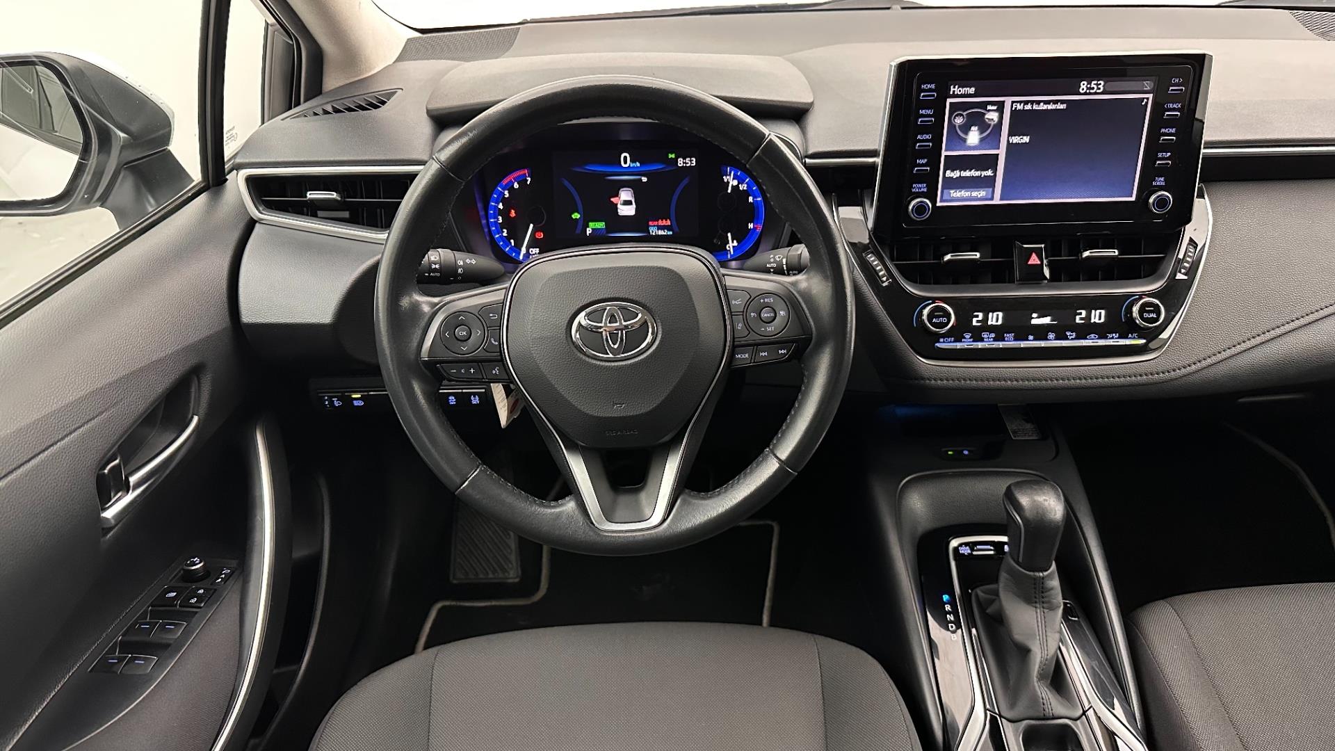 2022 TOYOTA COROLLA 1.8 HYBRID FLAME E-CVT