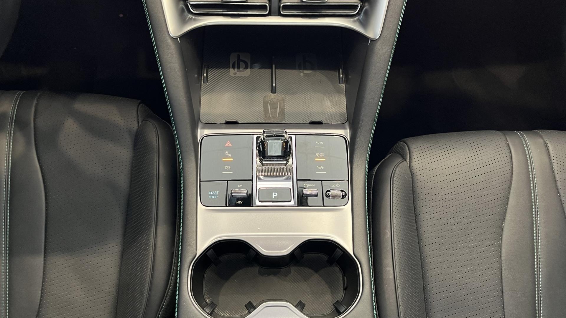 2024 BYD SEAL U DM-İ Design