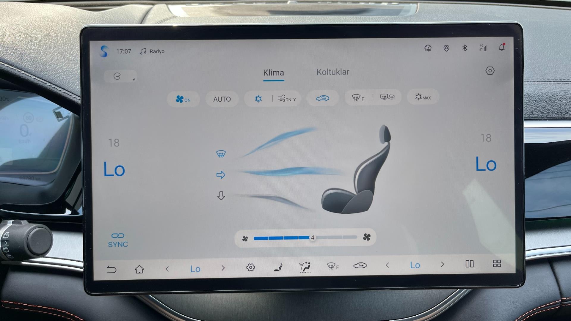 2024 BYD SEAL U DM-İ Design