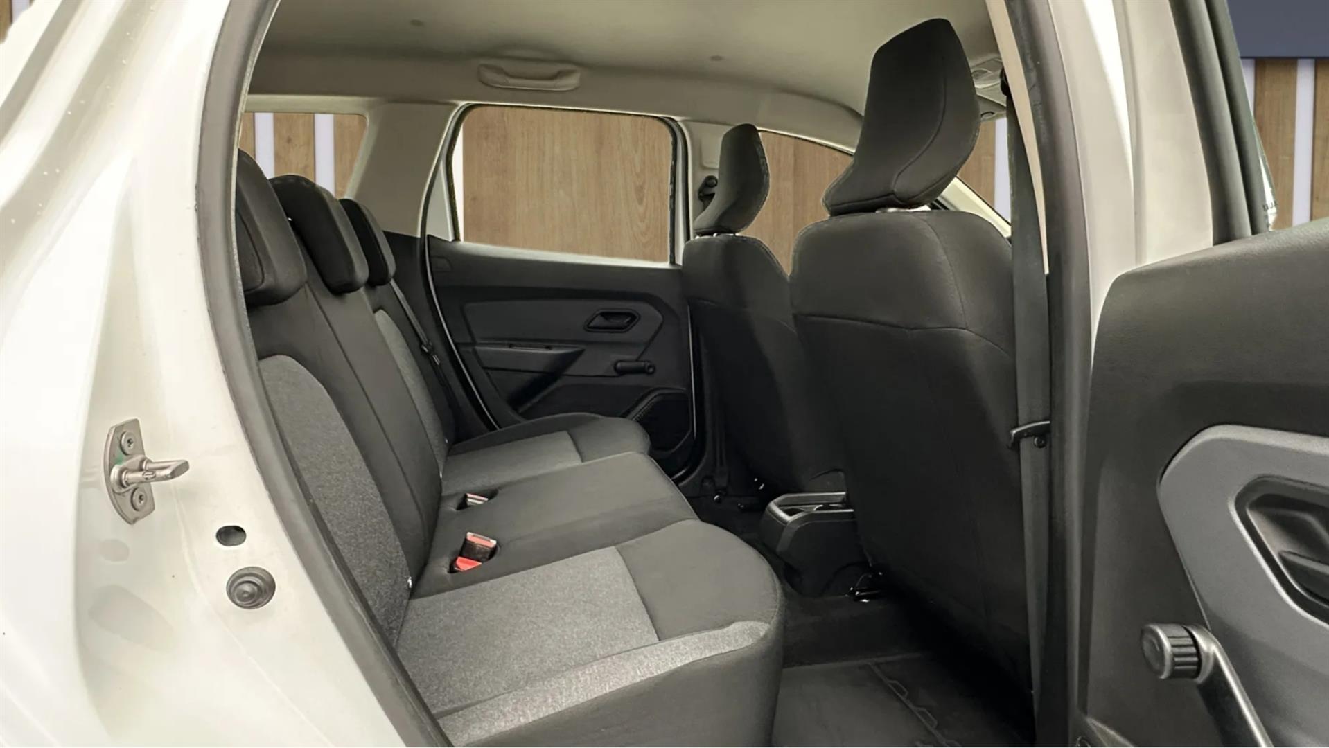 2022 DACIA DUSTER 1.3 TCE ESSENTIAL