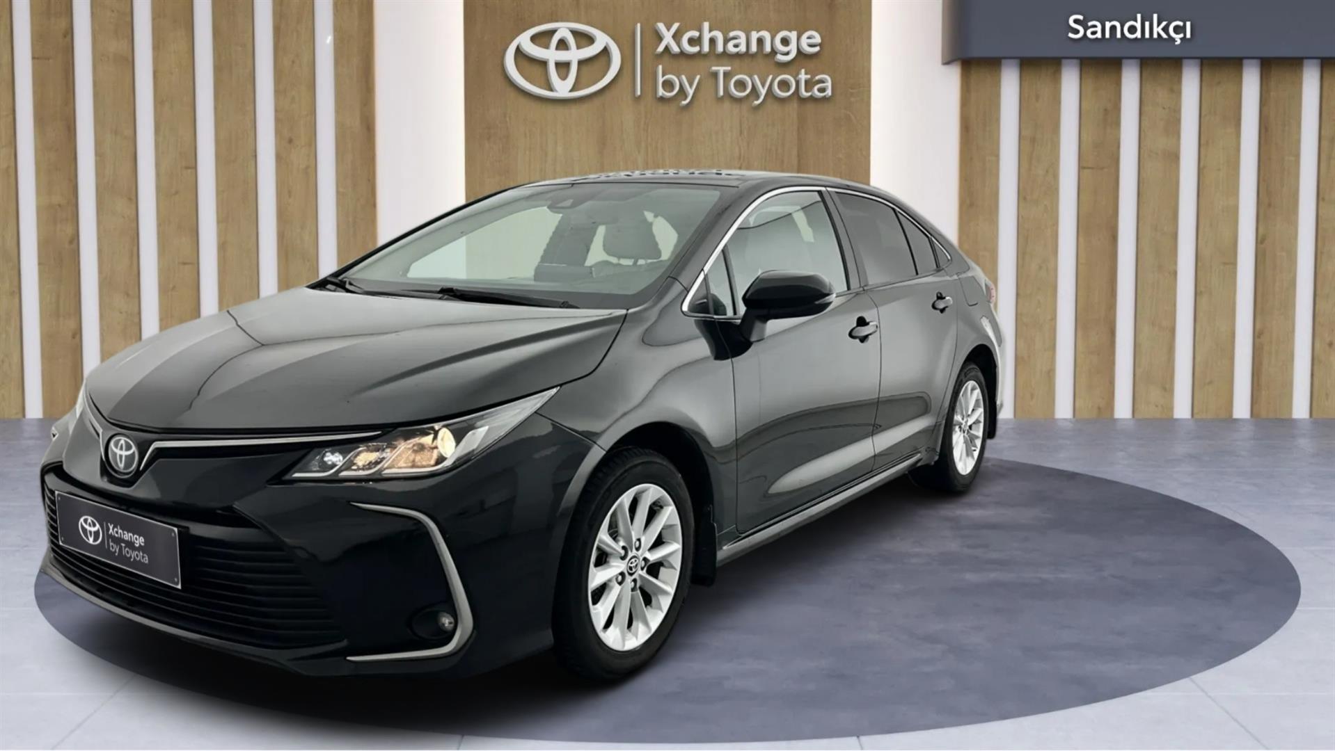 2022 TOYOTA COROLLA 1.8 HYBRID FLAME E-CVT