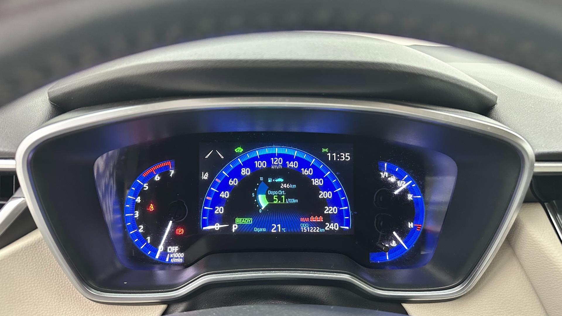 2022 TOYOTA COROLLA 1.8 HYBRID FLAME E-CVT