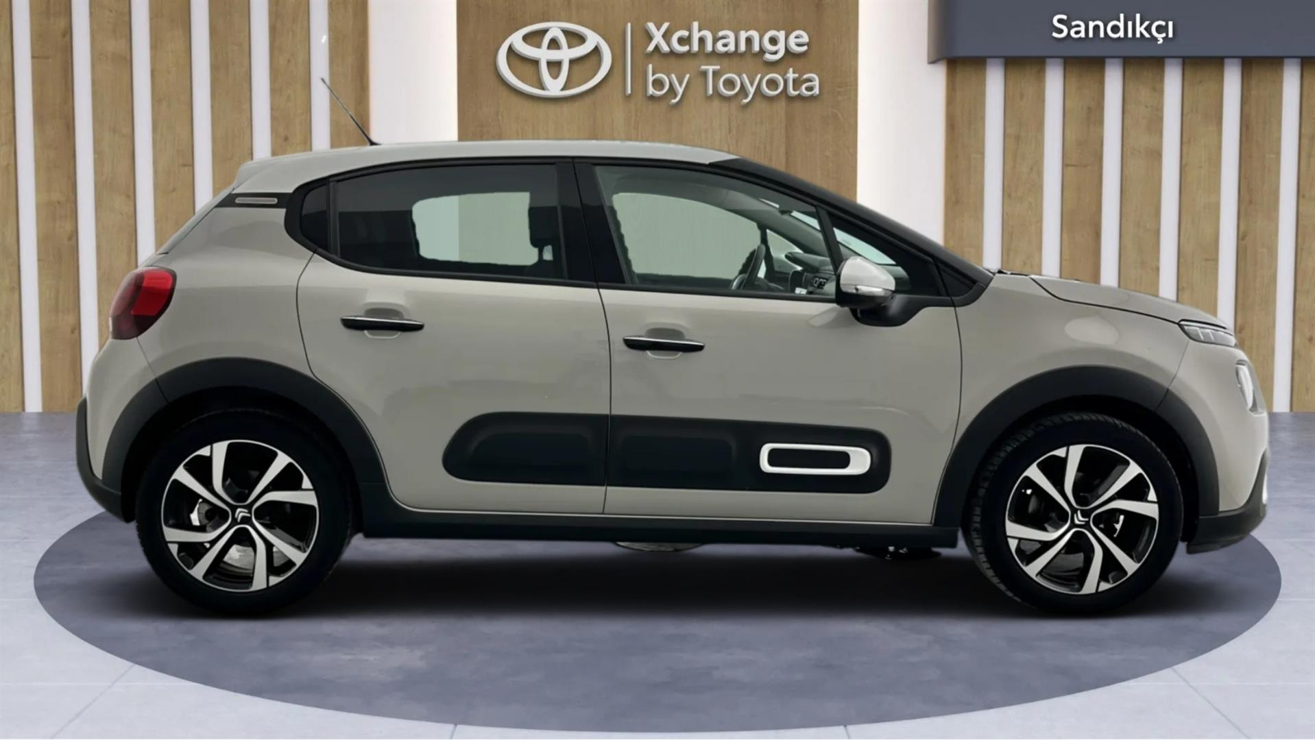 2023 CITROEN C3 1.2 PureTech S&S Shine EAT6