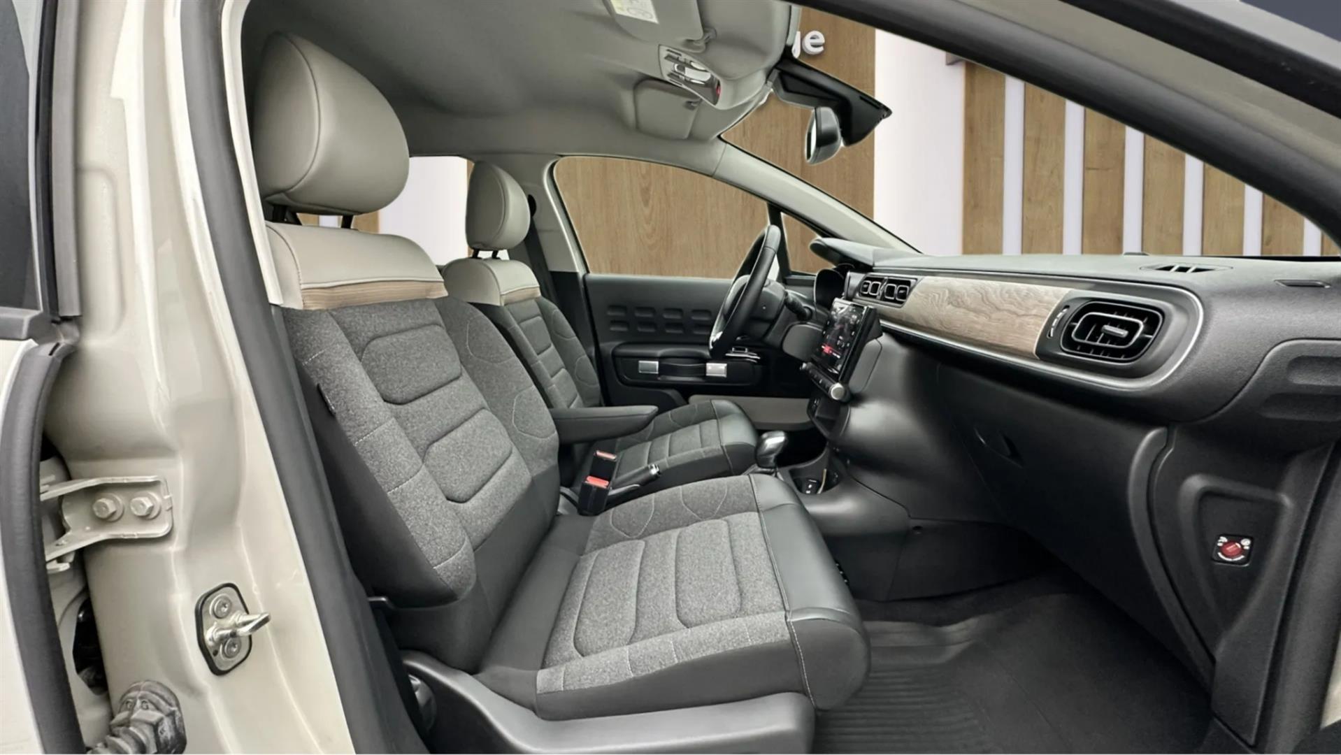 2023 CITROEN C3 1.2 PureTech S&S Shine EAT6