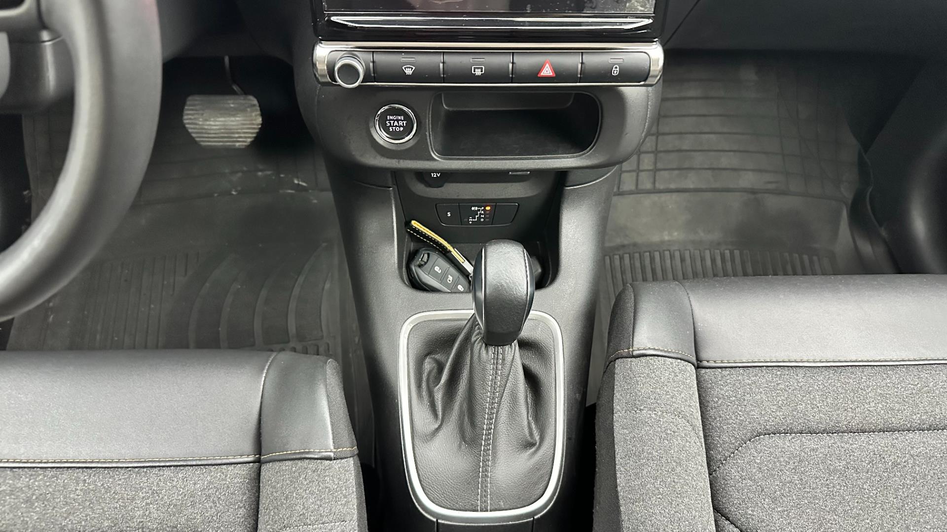 2023 CITROEN C3 1.2 PureTech S&S Shine EAT6