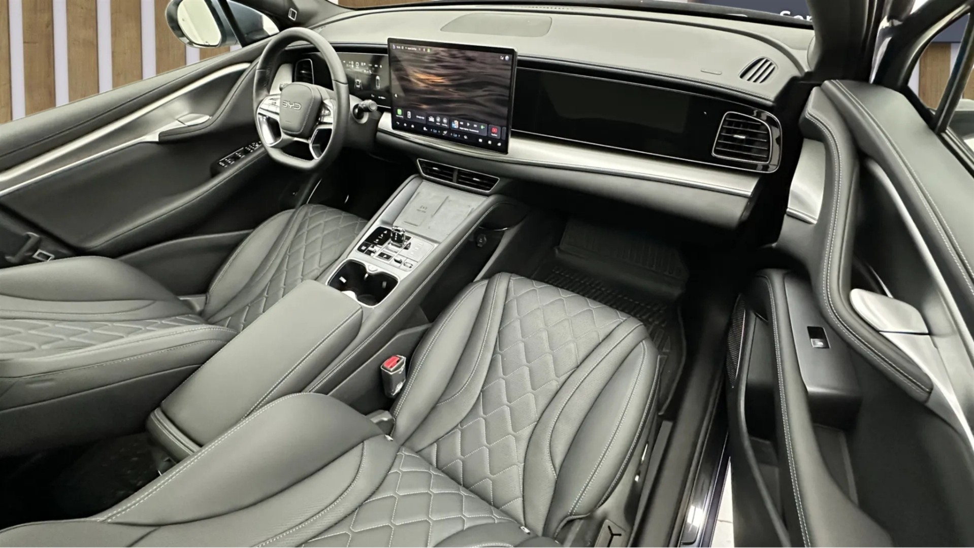 2025 BYD Sealion 7 Design