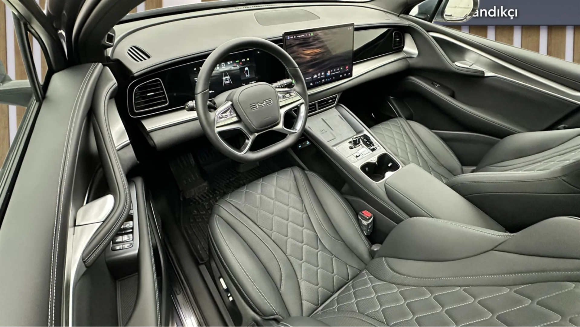 2025 BYD Sealion 7 Design