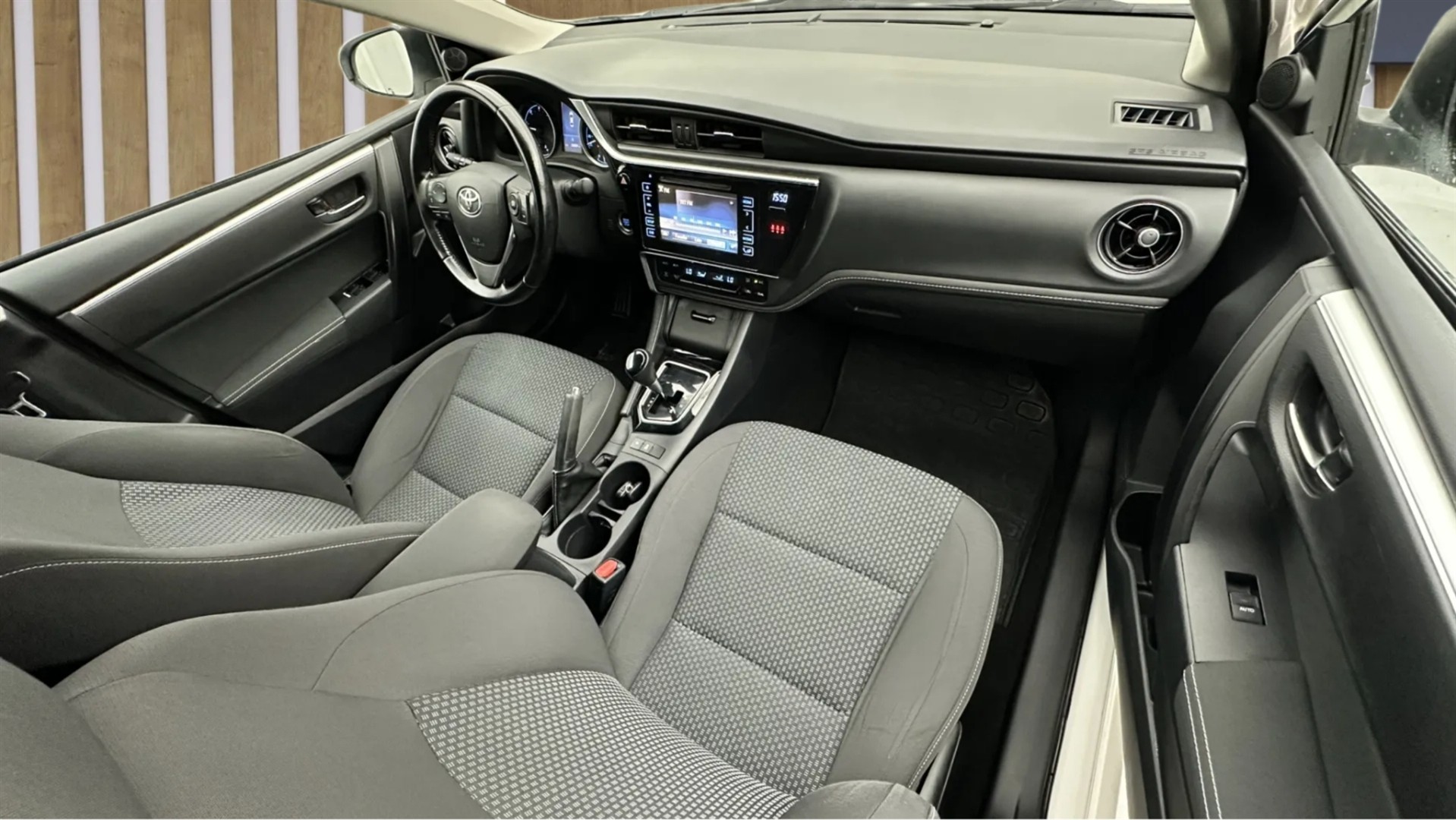 2017 TOYOTA COROLLA 1.4 D-4D ADVANCE M/M