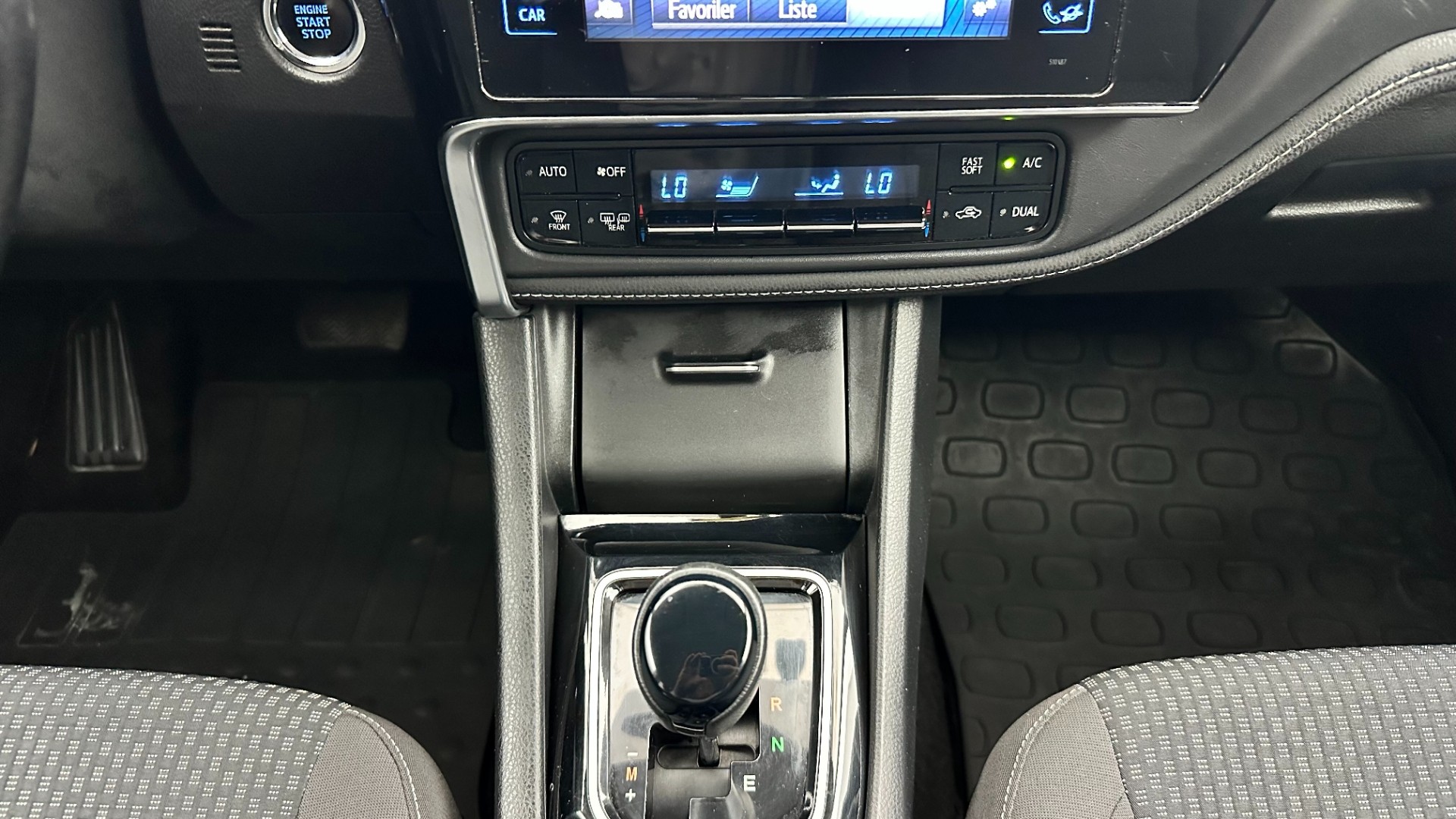 2017 TOYOTA COROLLA 1.4 D-4D ADVANCE M/M