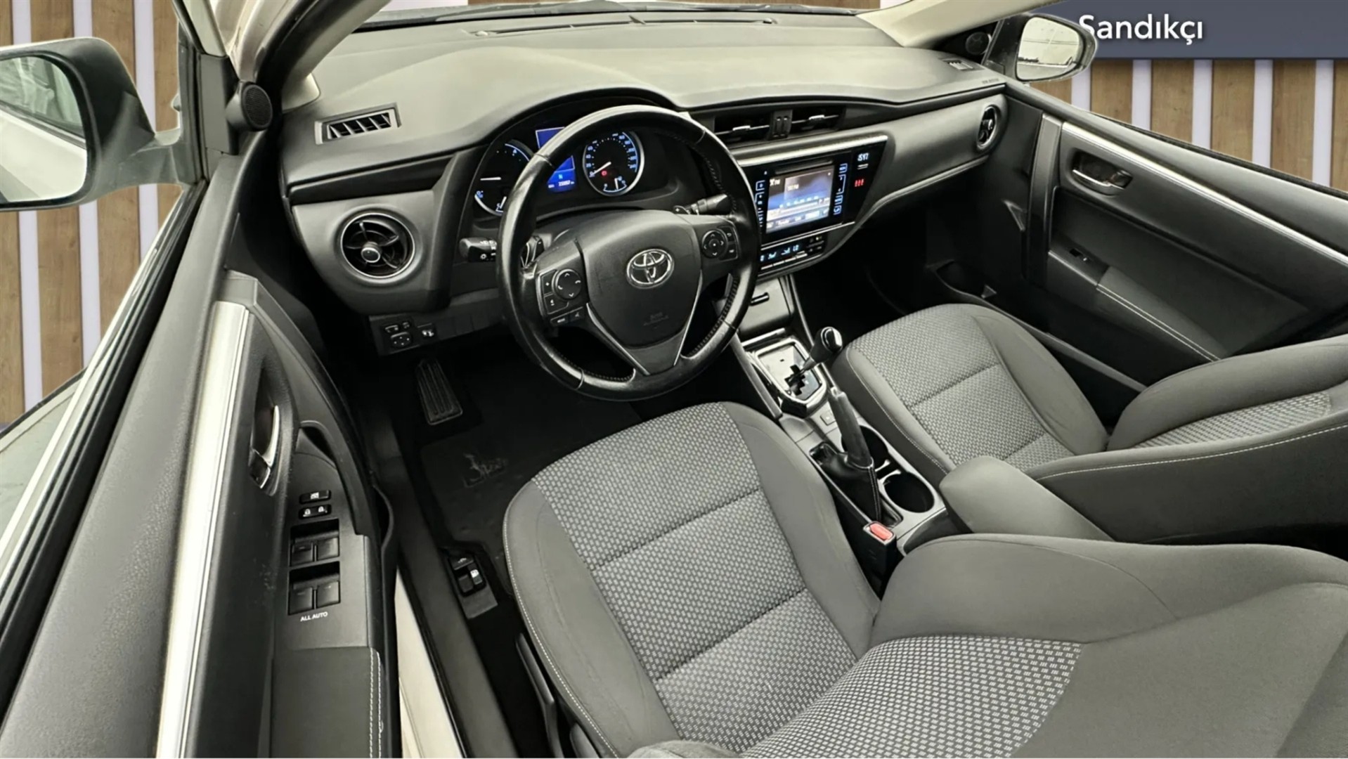 2017 TOYOTA COROLLA 1.4 D-4D ADVANCE M/M
