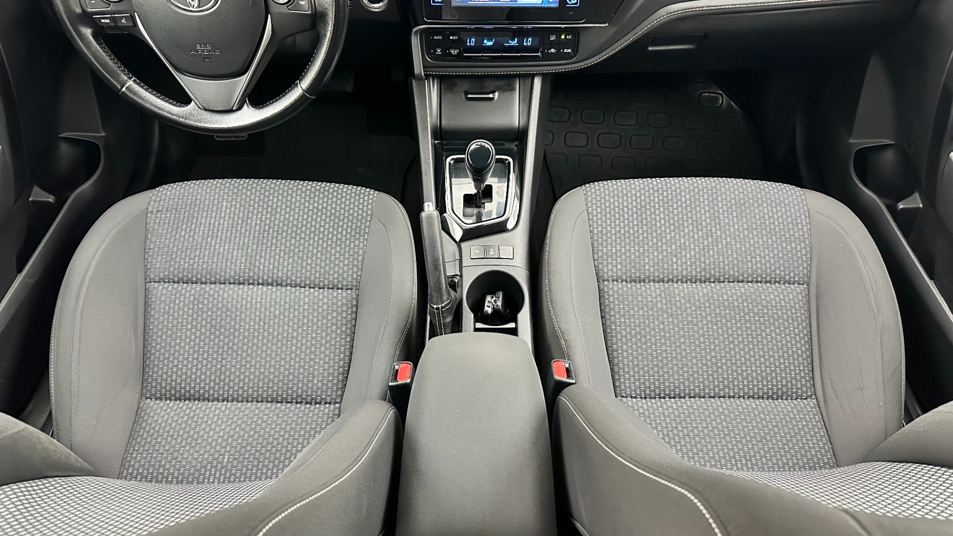 2017 TOYOTA COROLLA 1.4 D-4D ADVANCE M/M