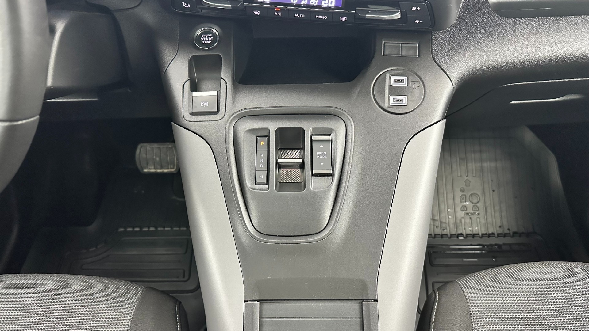 2025 TOYOTA PROACE CITY 1.5 D PASSION X-PACK A/T