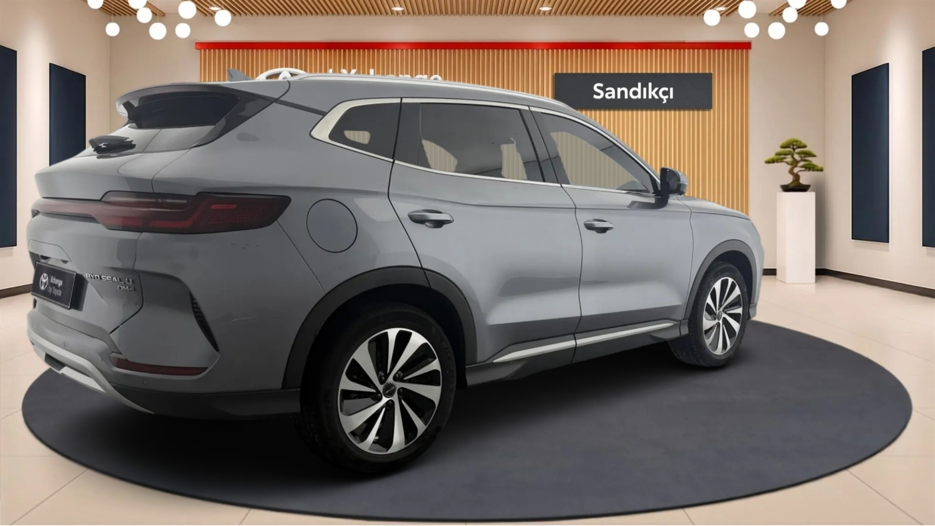 2024 BYD SEAL U DM-İ Design