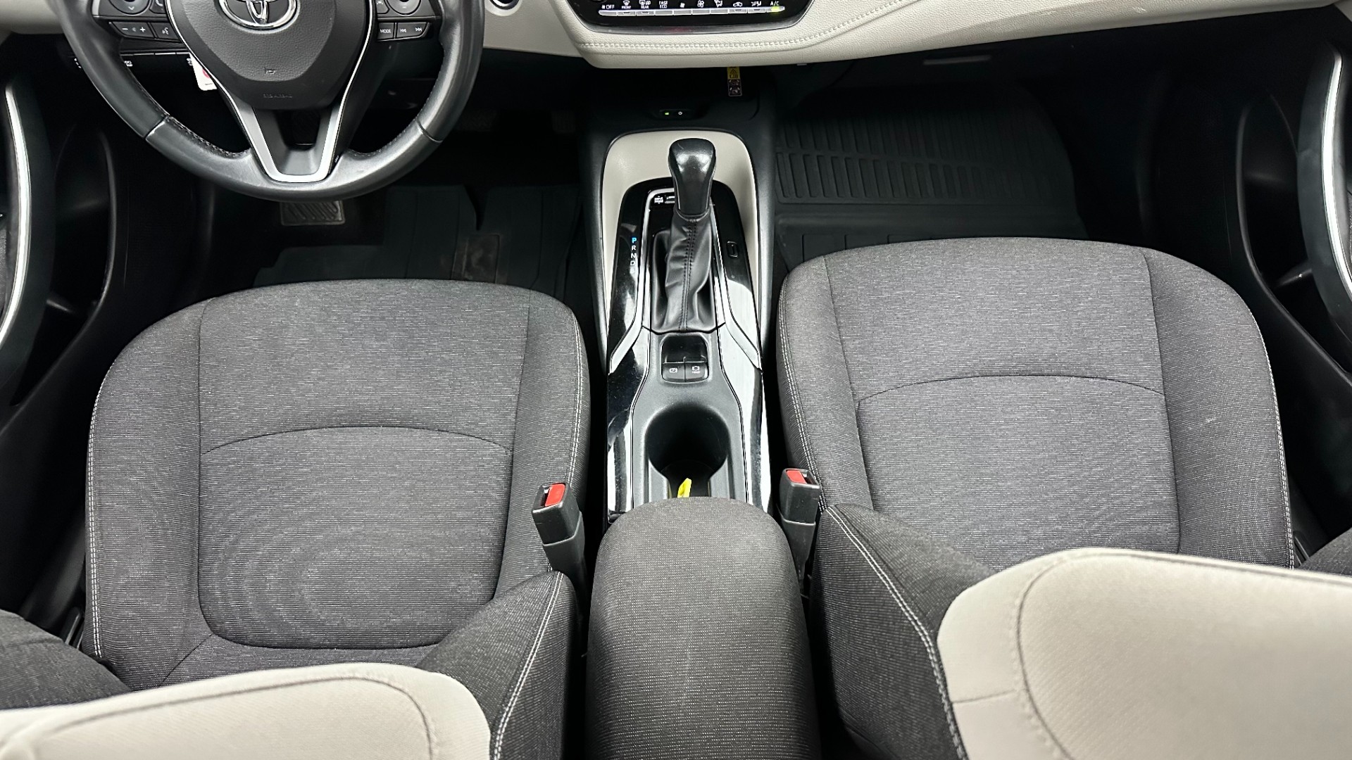 2023 TOYOTA COROLLA 1.8 HYBRID DREAM E-CVT