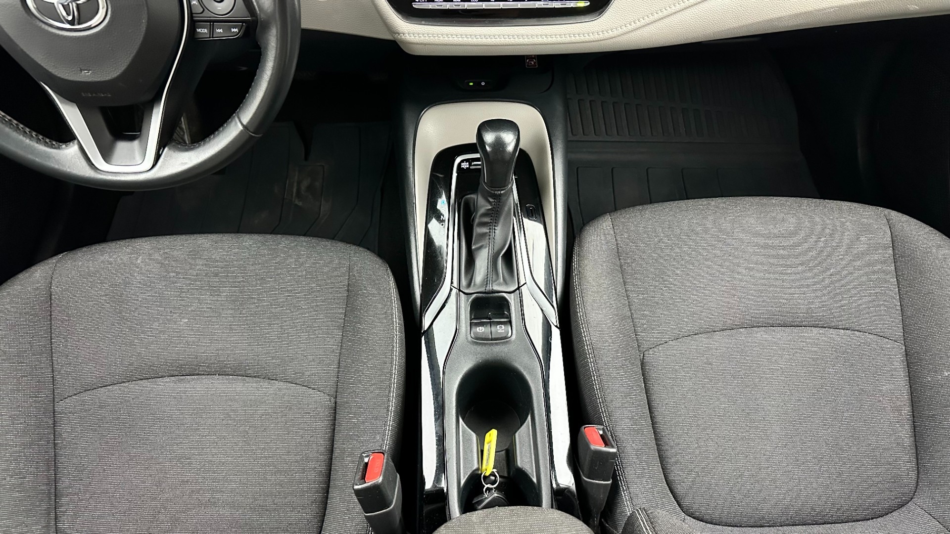 2023 TOYOTA COROLLA 1.8 HYBRID DREAM E-CVT