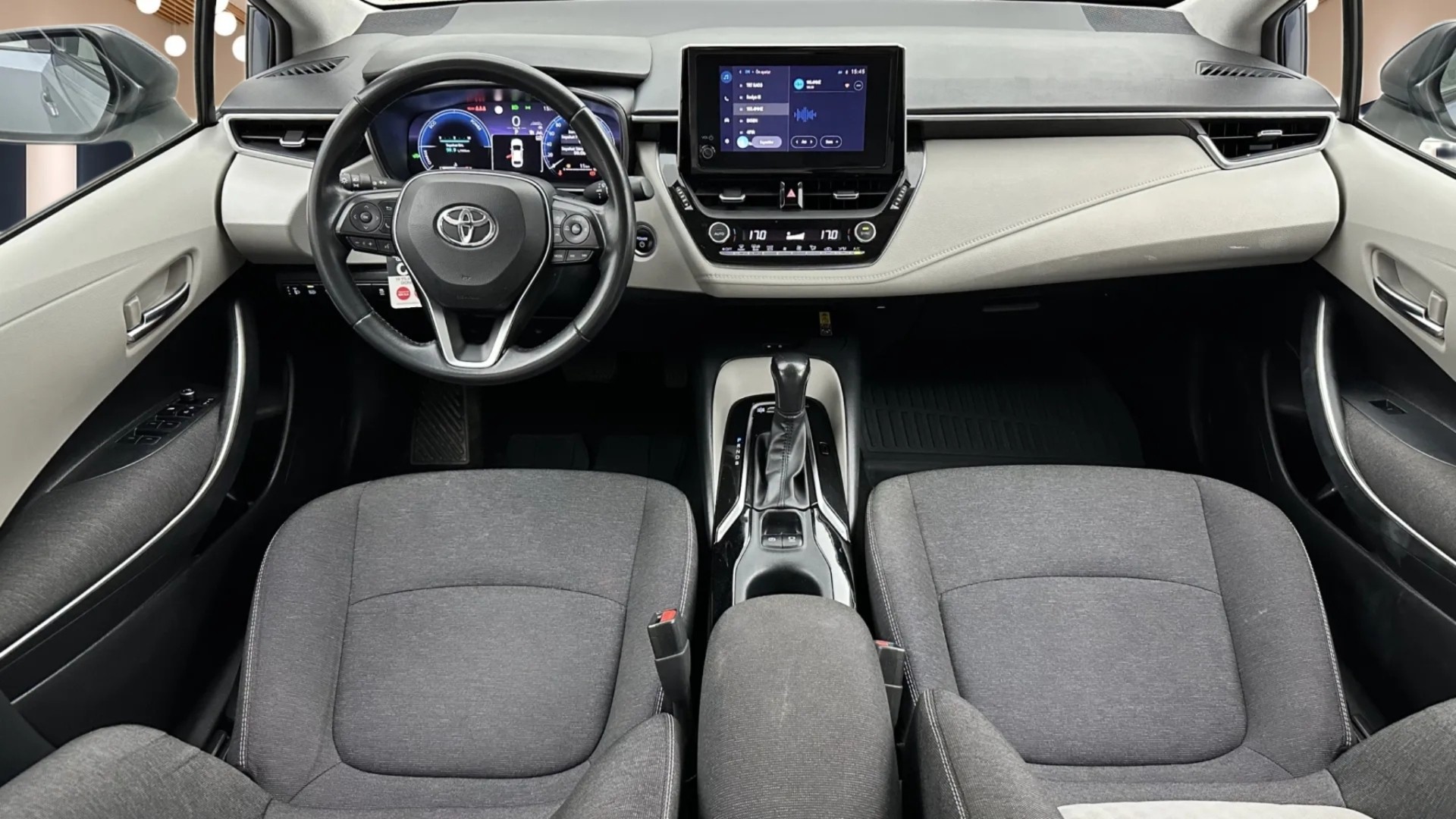 2023 TOYOTA COROLLA 1.8 HYBRID DREAM E-CVT