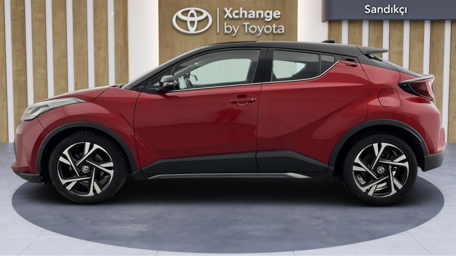 2022 TOYOTA C-HR 1.8 HYBRID 4*2 PASSION E-CVT