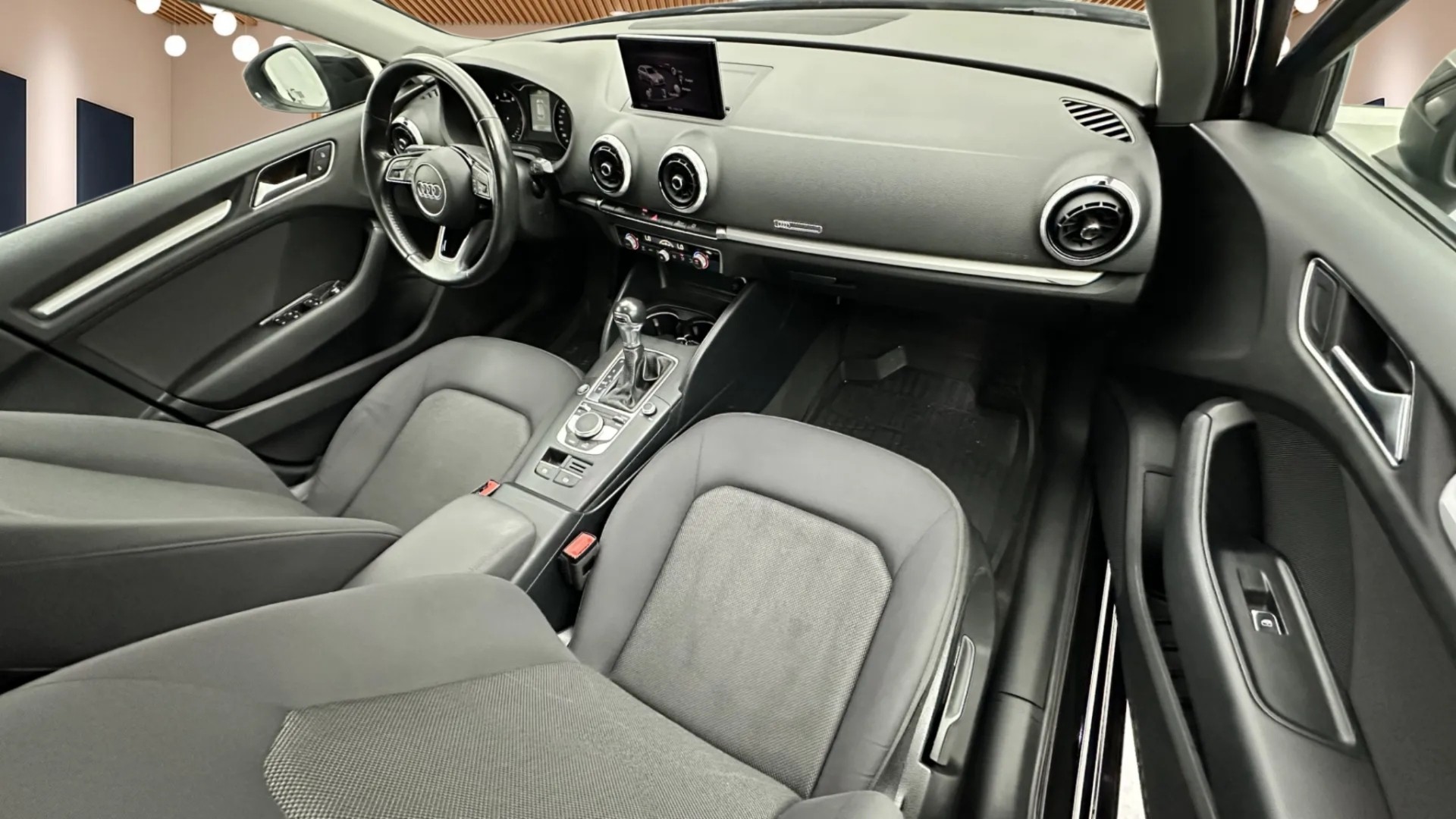 2018 AUDI A3 1.0 TFSI DYNAMIC S-TRONIC