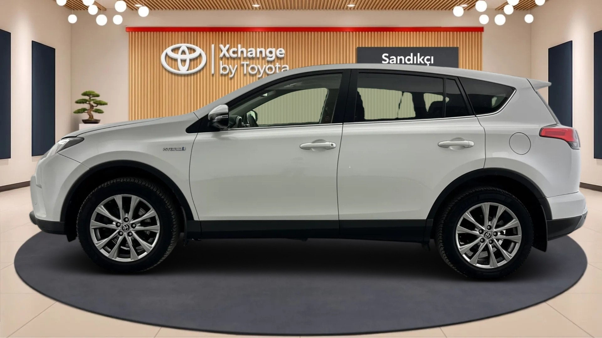2017 TOYOTA RAV 4 2.5 HYBRID 4X4 PREMIUM PLUS NAVI MULTIDRIVE S