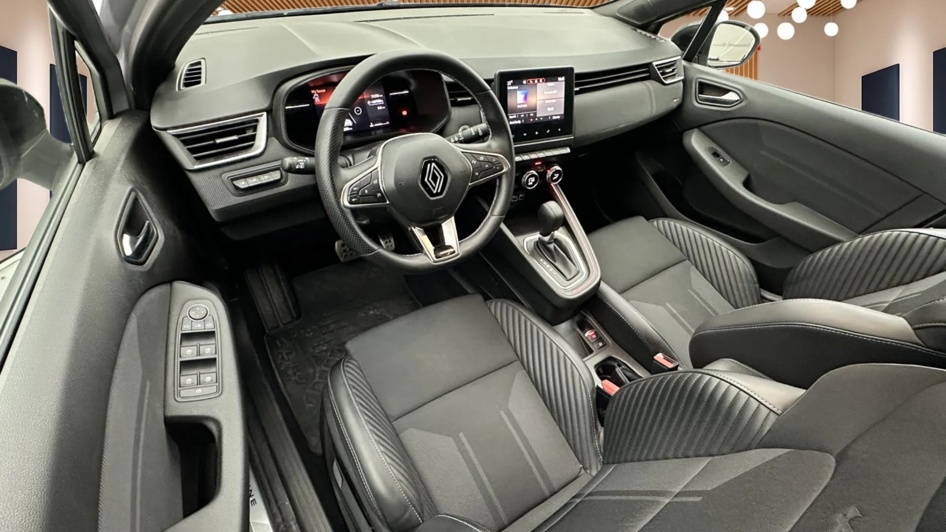 2024 RENAULT CLIO 1.0 TCe Techno Esprit Alpine