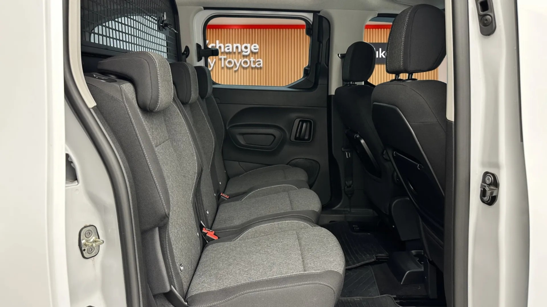 2025 OPEL COMBO KOMBİ 1.5 CDTI ESSENTIA