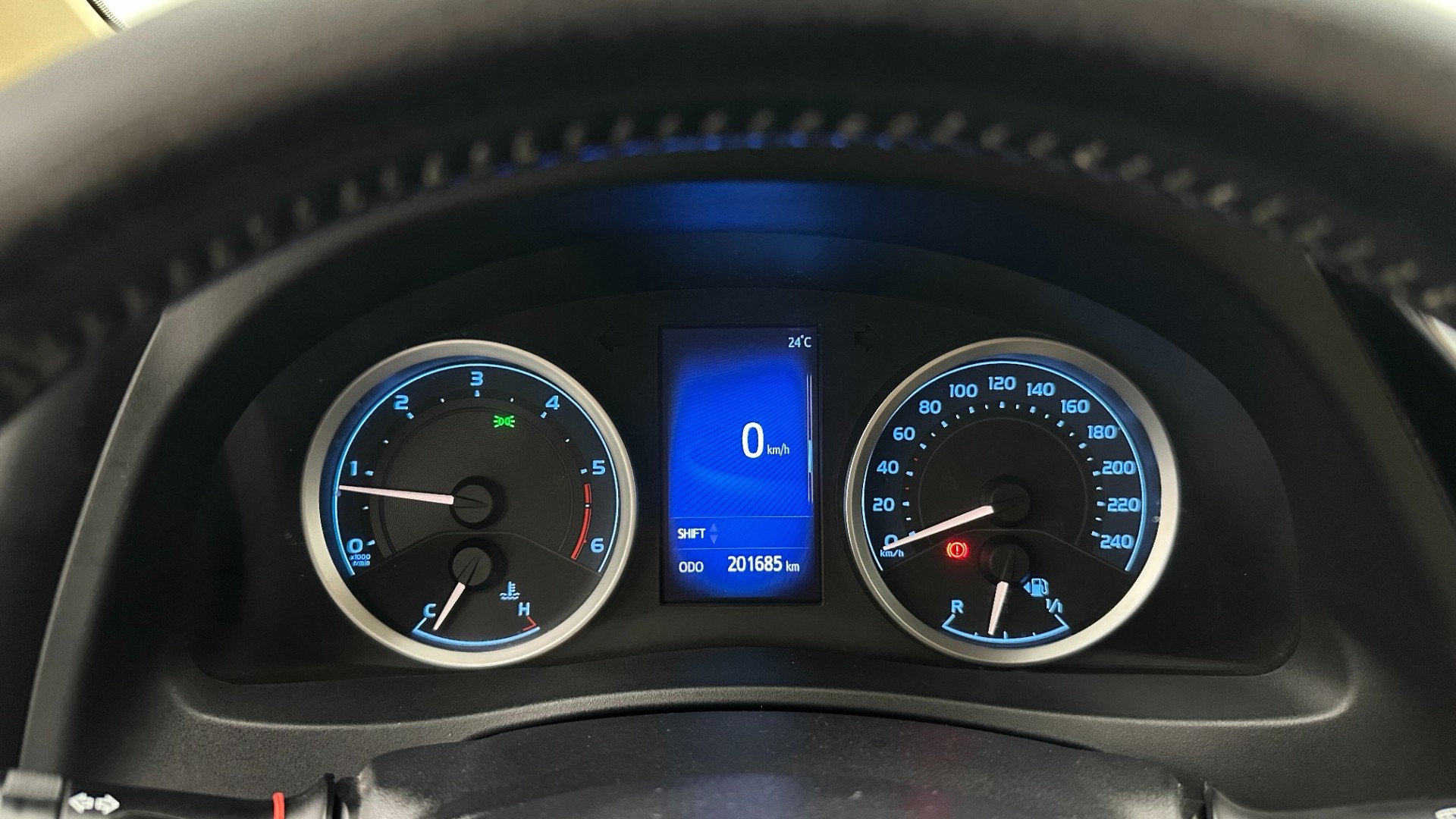 2017 TOYOTA COROLLA 1.4 D-4D Premium 50.Yıl