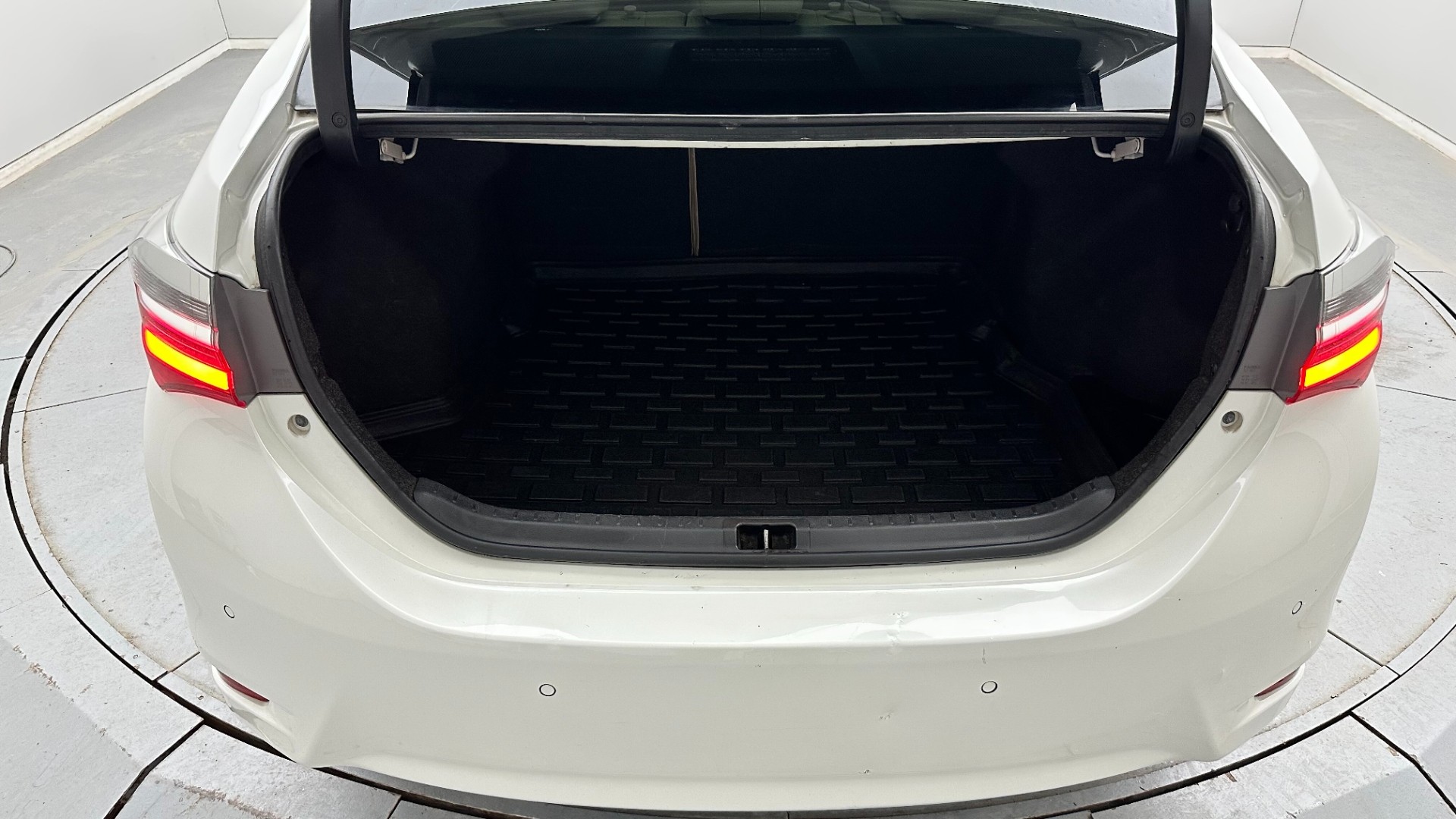 2017 TOYOTA COROLLA 1.4 D-4D Premium 50.Yıl
