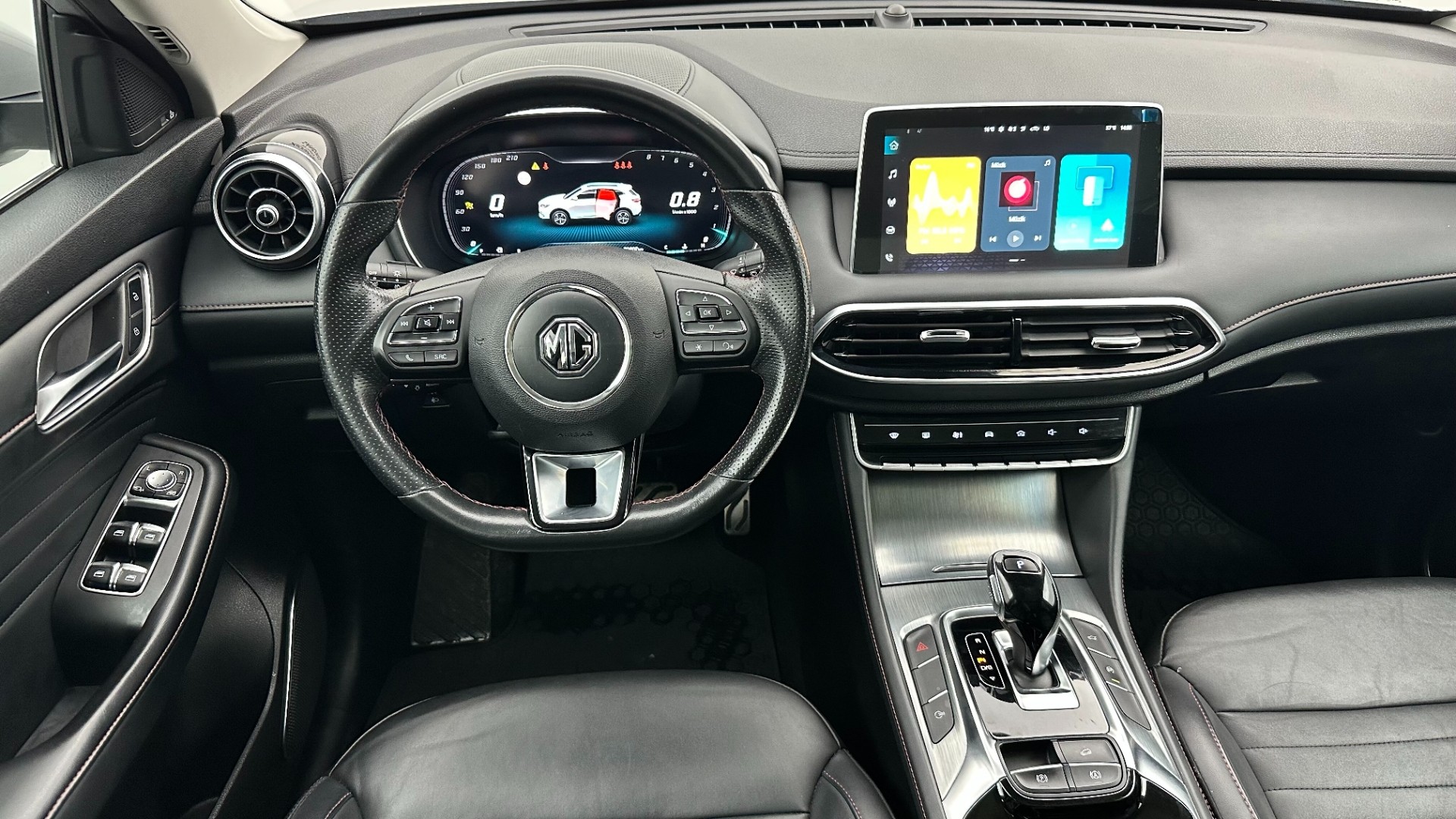 2023 MG HS 1.5 T-GDI Luxury