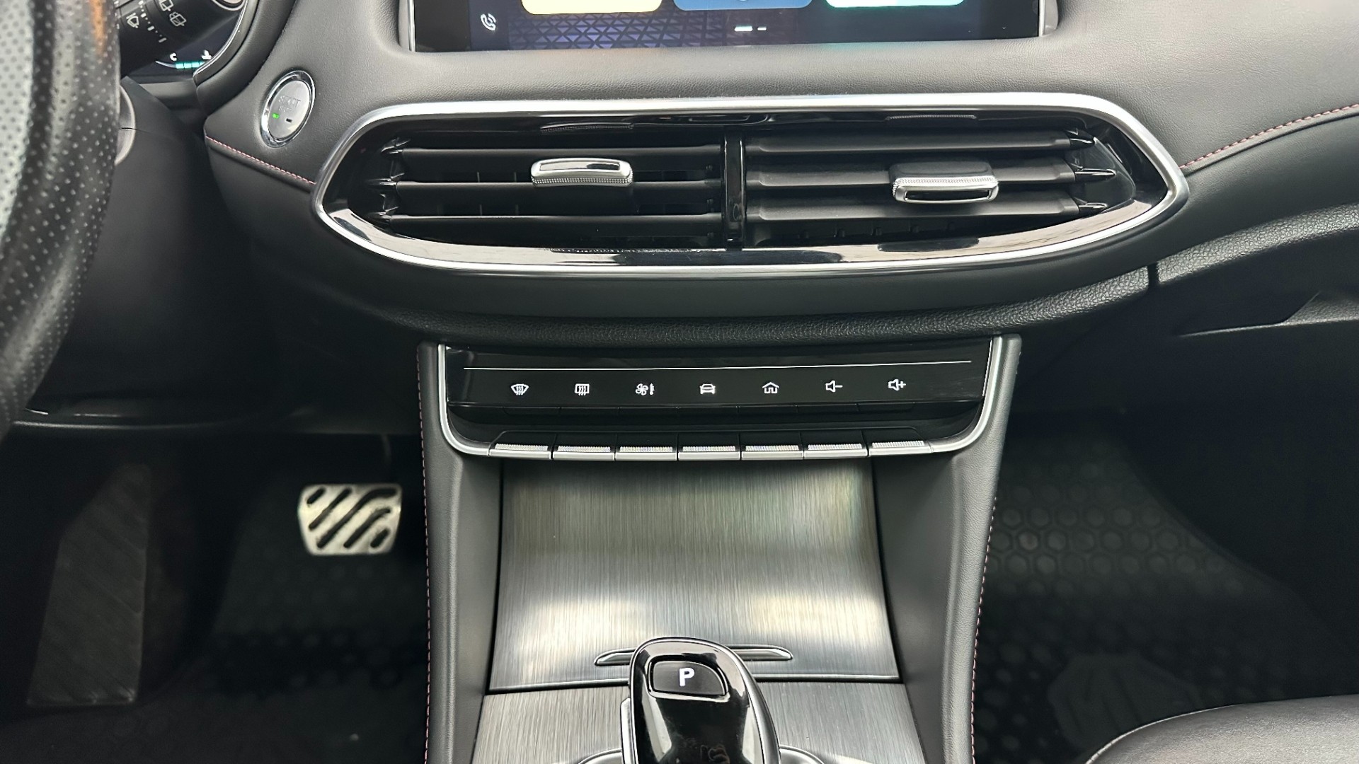 2023 MG HS 1.5 T-GDI Luxury