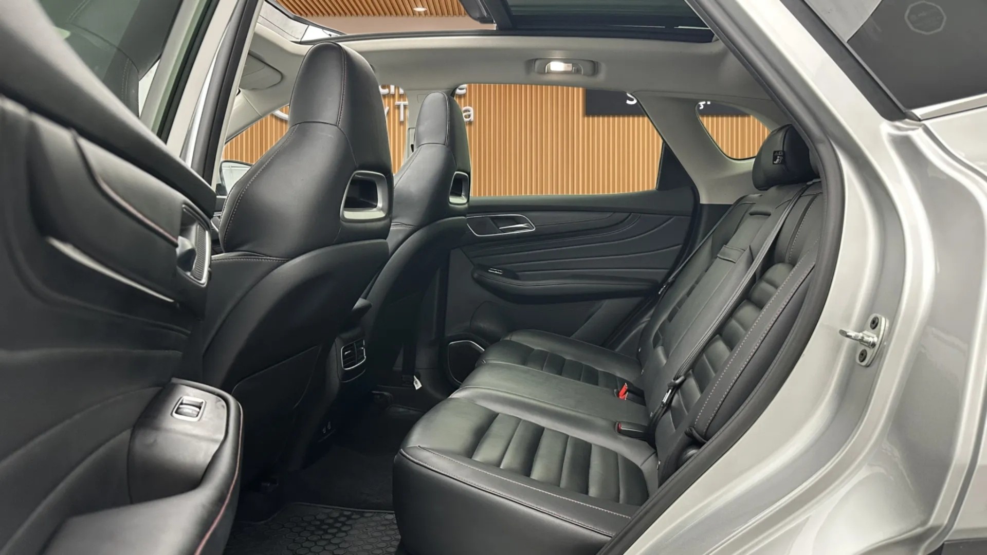 2023 MG HS 1.5 T-GDI Luxury