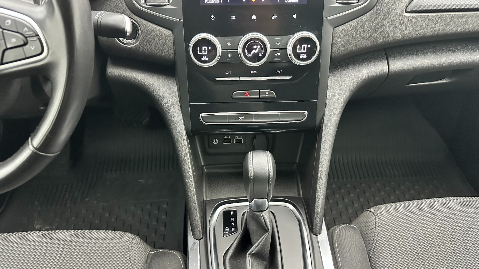 2023 RENAULT MEGANE 1.3 TCE TOUCH EDC