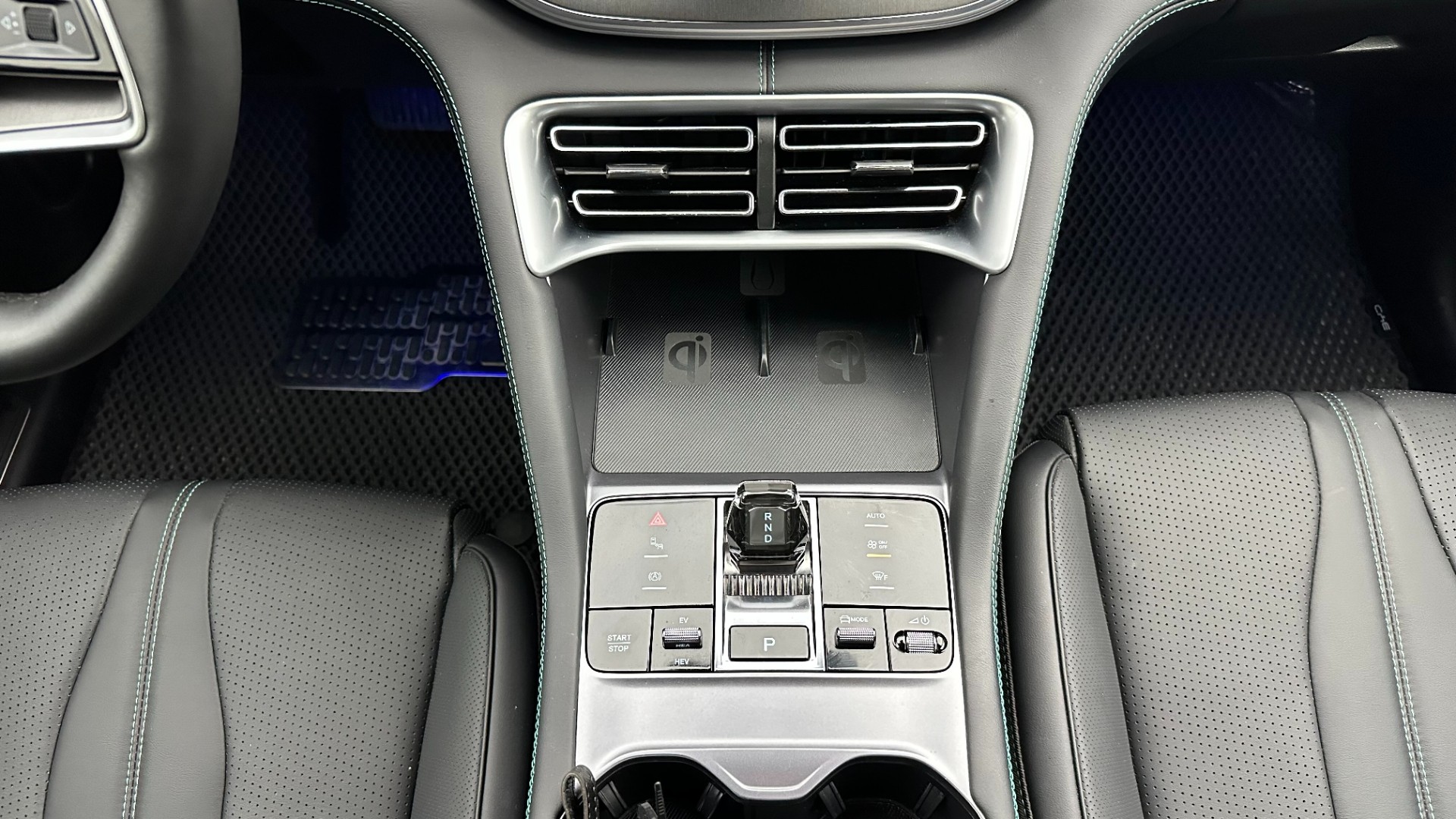 2024 BYD SEAL U DM-İ Design