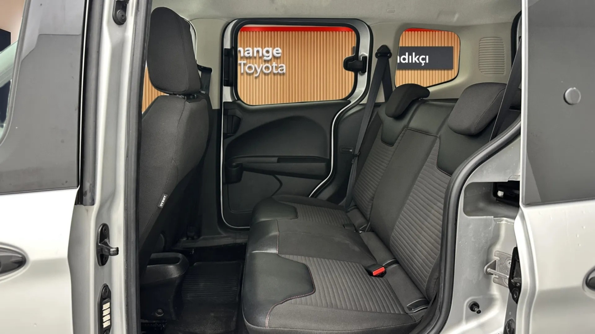 2023 FORD TOURNEO COURIER 1.5 TDCI TITANIUM PLUS