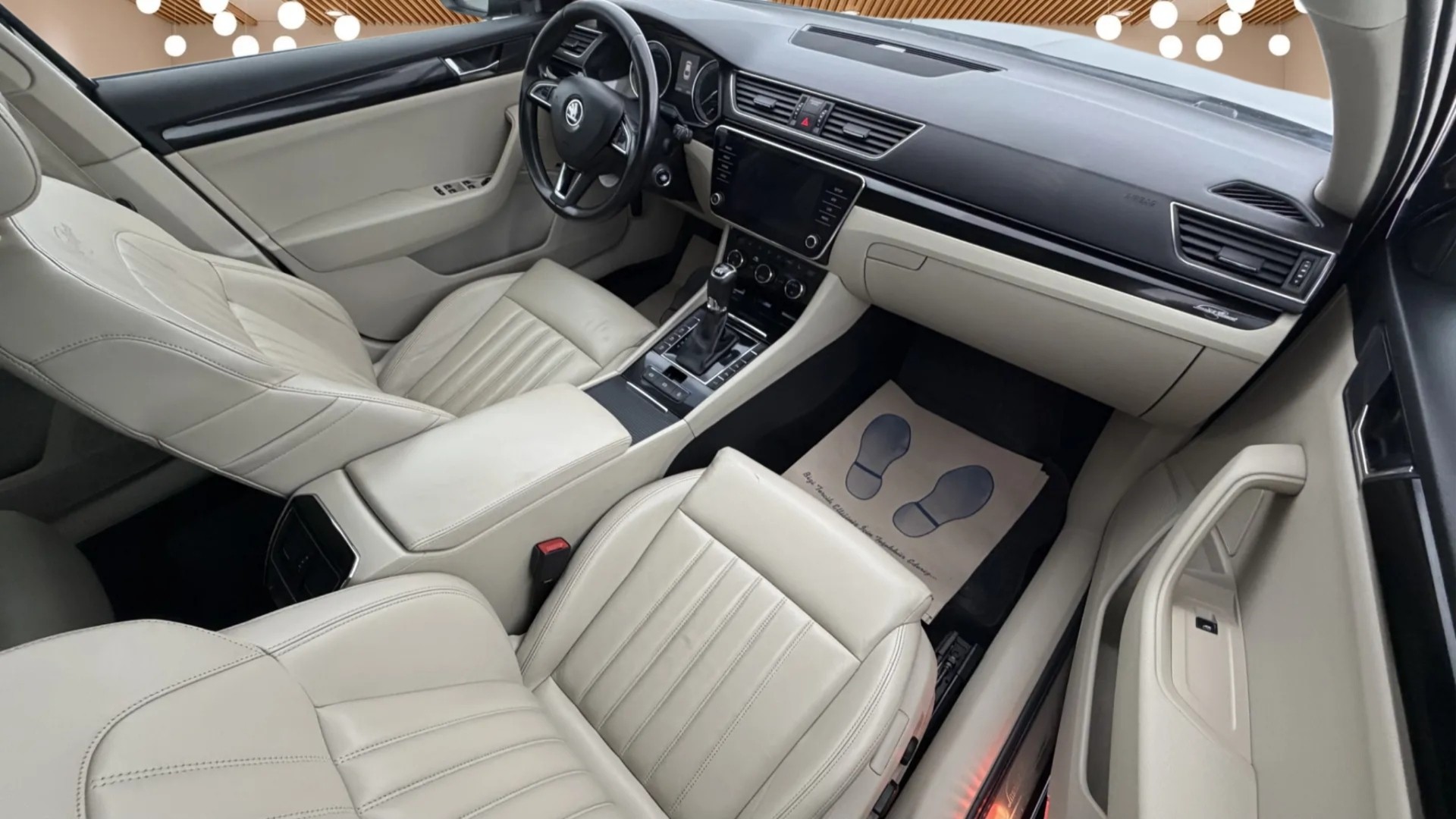 2017 SKODA SUPERB 2.0 TDI SCR GREENTECH 4X4 LAURIN&KLEMENT DSG