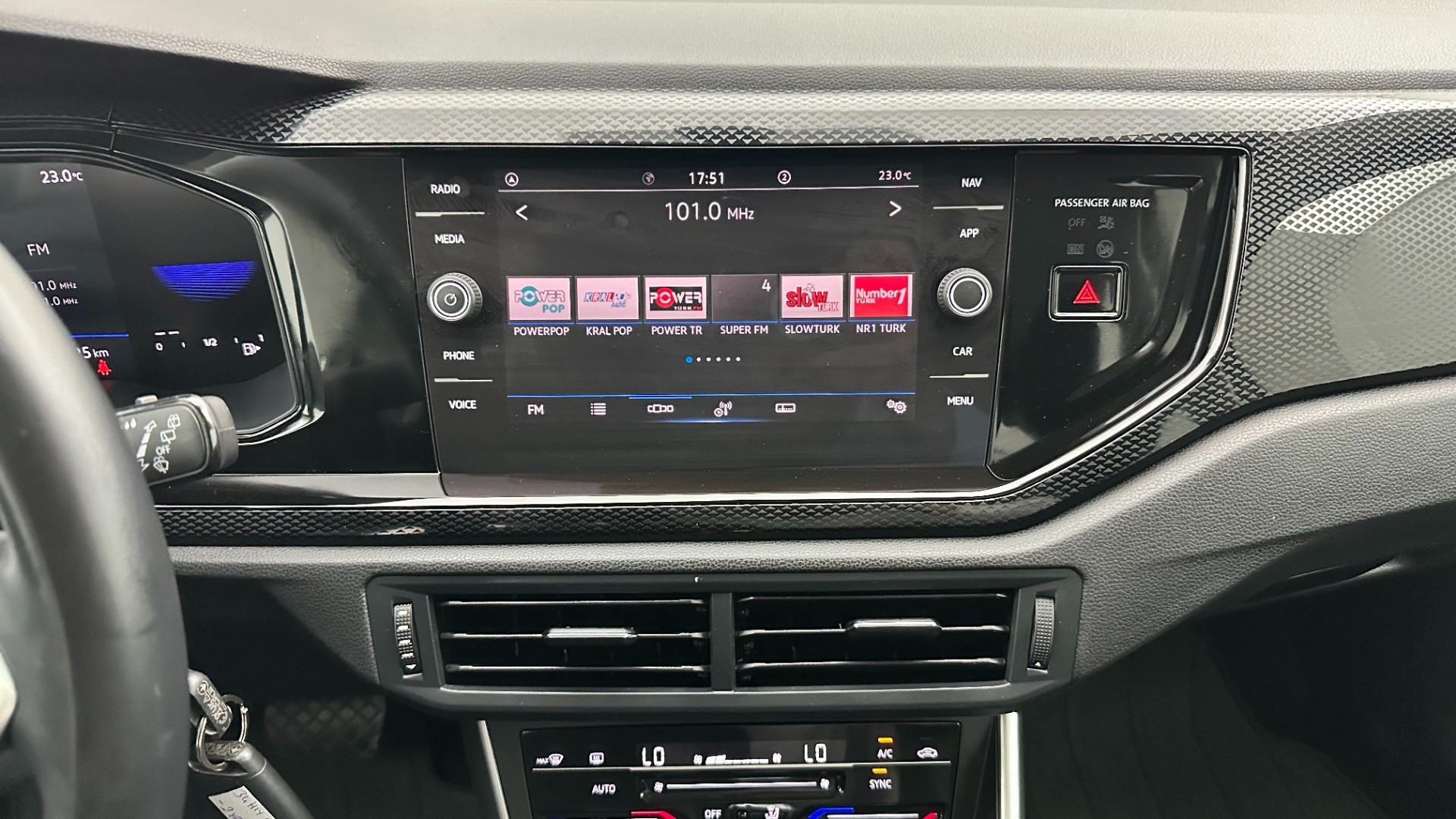 2023 VOLKSWAGEN Taigo 1.0 TSI Life