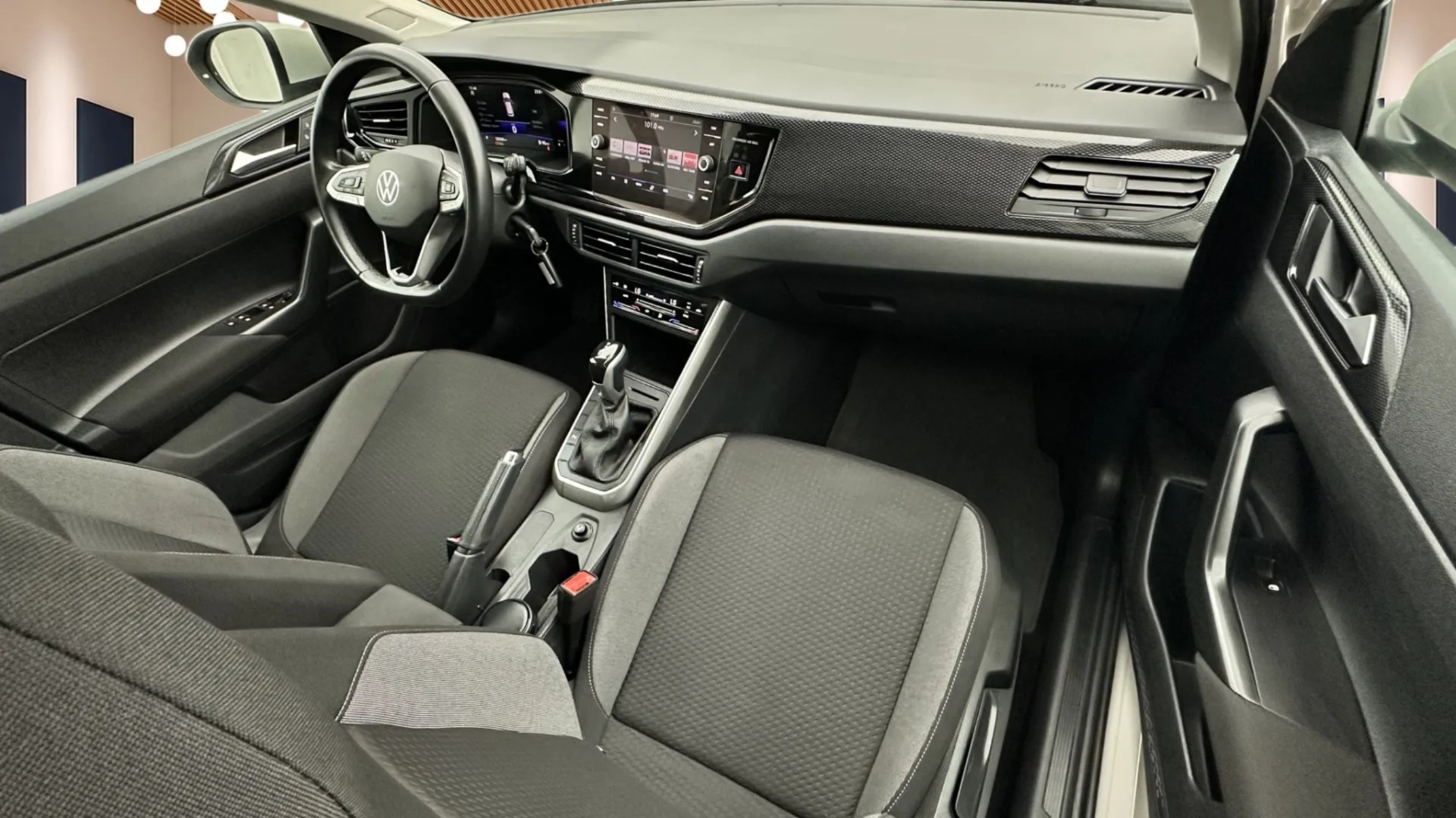 2023 VOLKSWAGEN Taigo 1.0 TSI Life