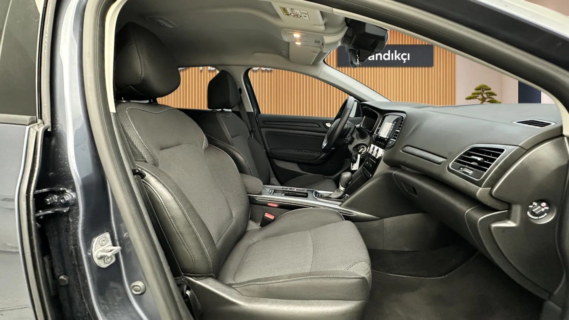 2025 RENAULT MEGANE 1.3 TCE TOUCH EDC