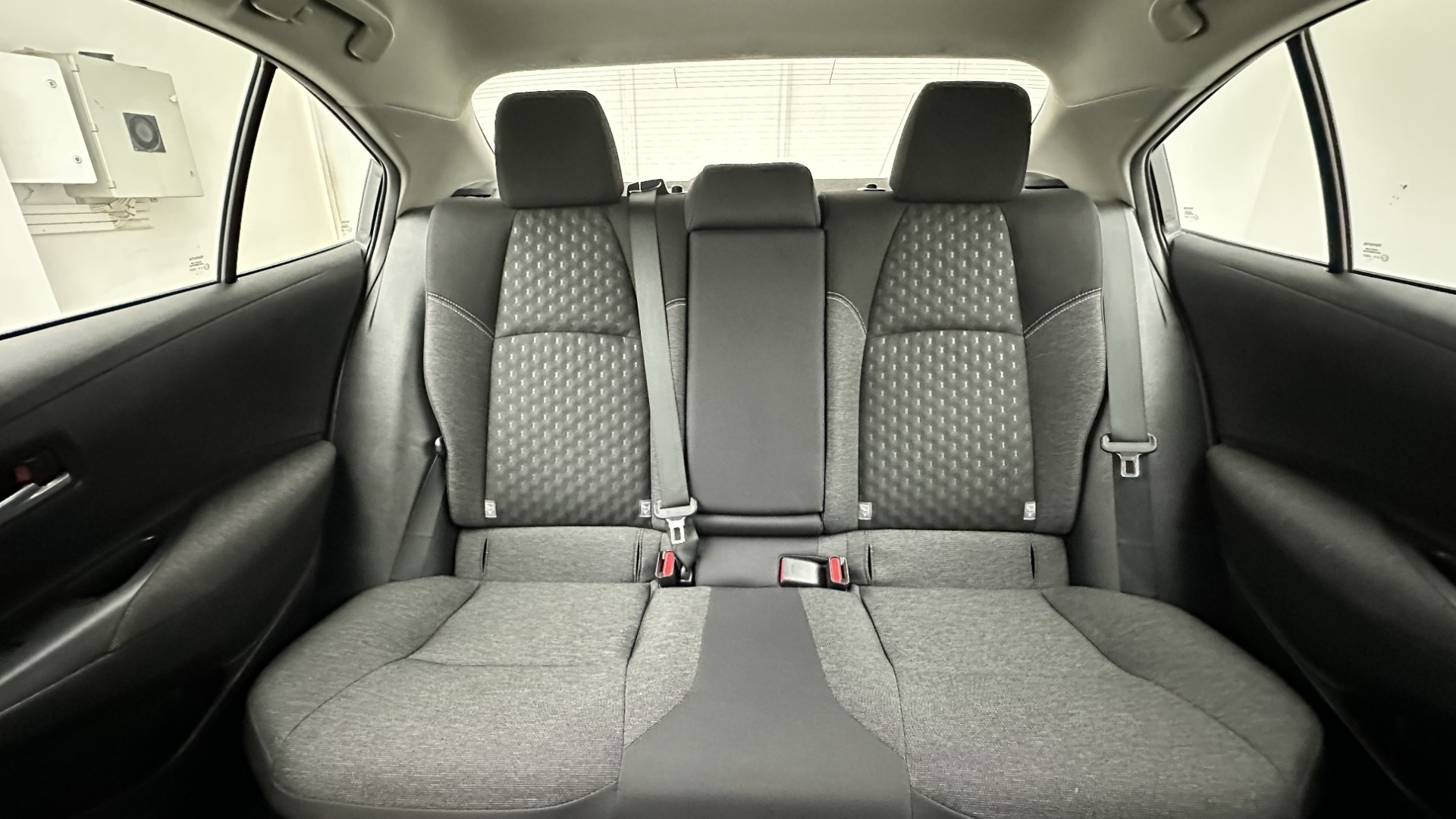 2023 TOYOTA COROLLA 1.8 HYBRID DREAM E-CVT
