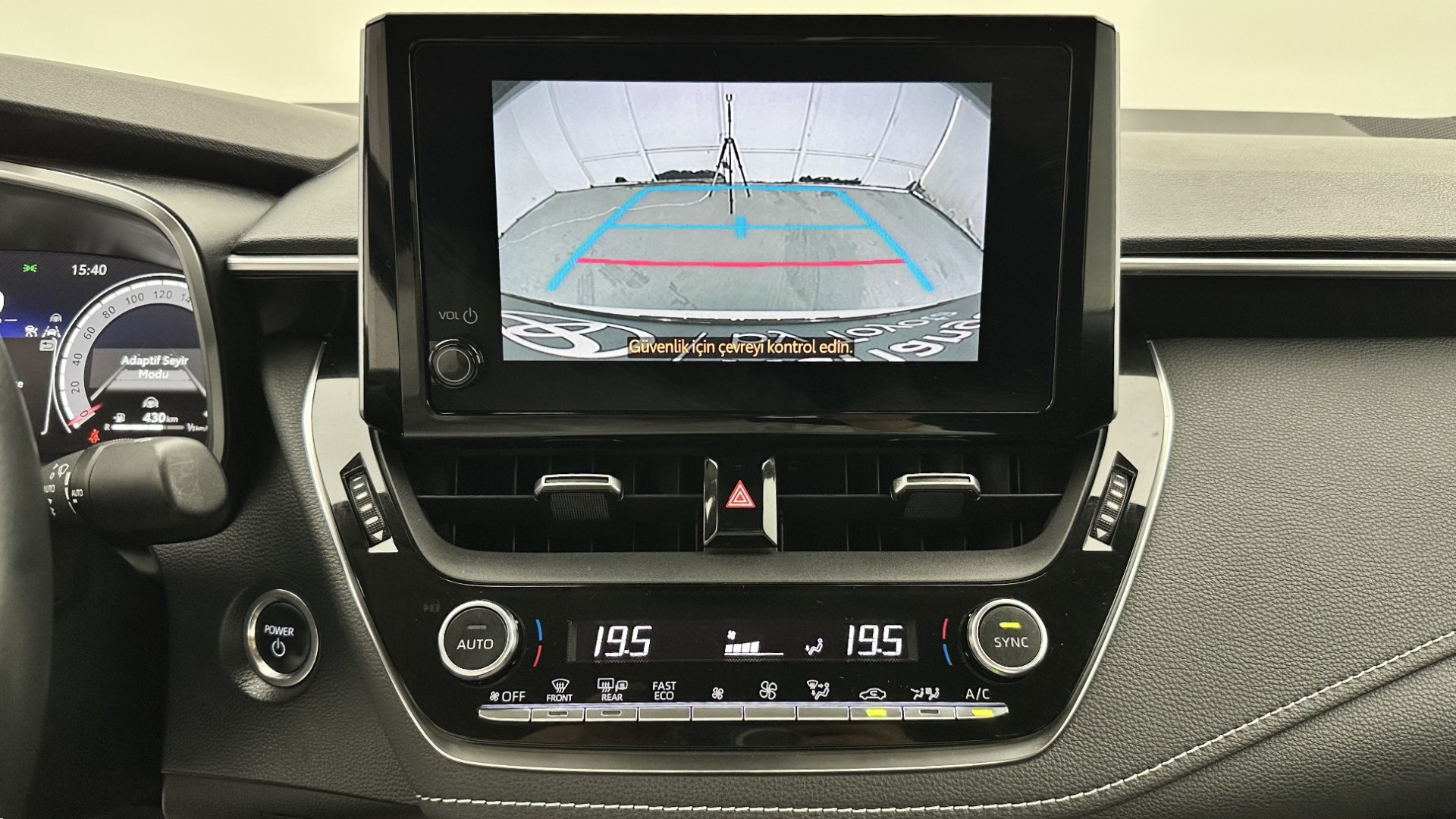 2023 TOYOTA COROLLA 1.8 HYBRID DREAM E-CVT